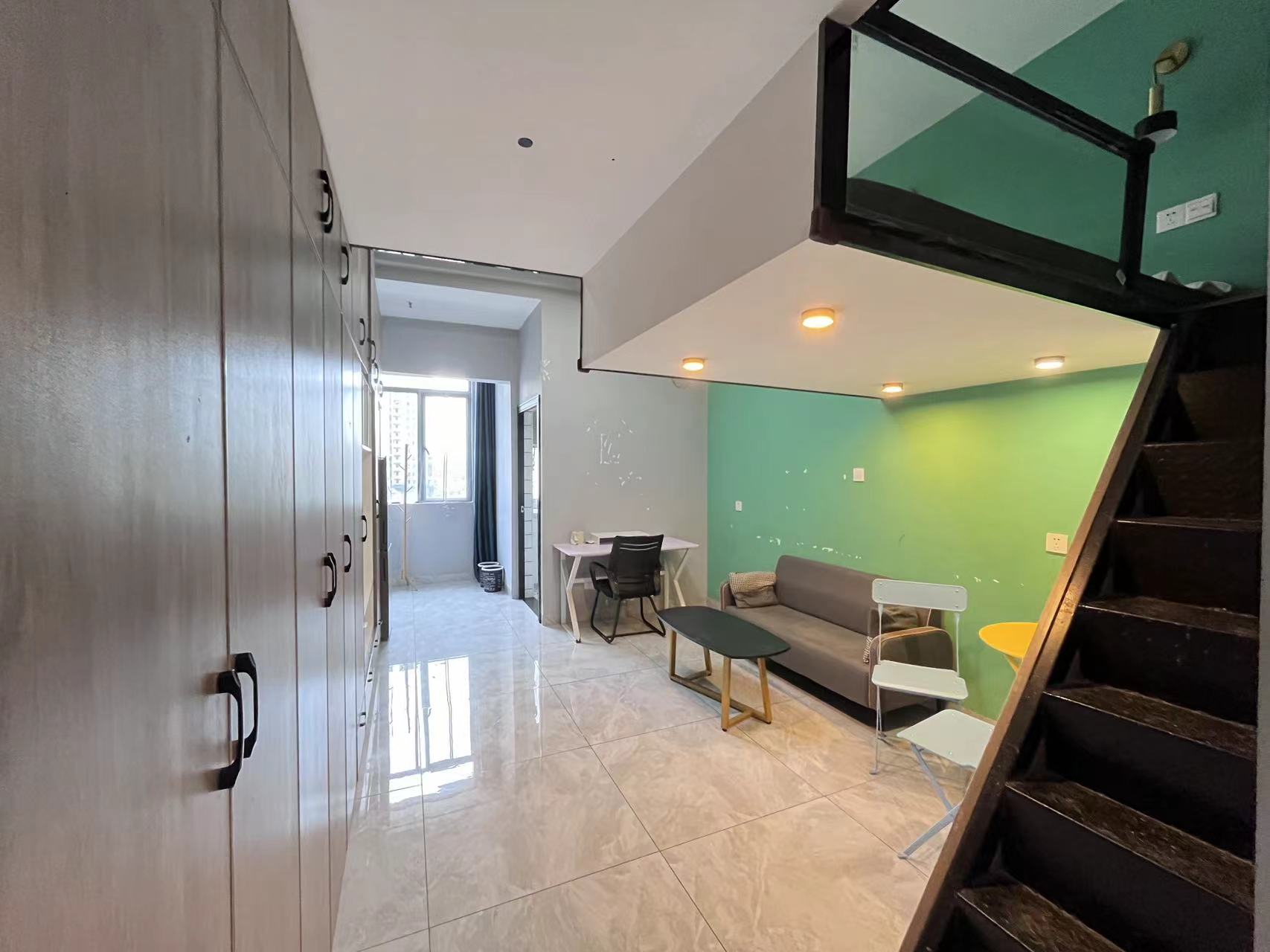 白金汉宫 1室0厅0卫 31.8万 白金汉宫 1室0厅0卫 31.8万室内图