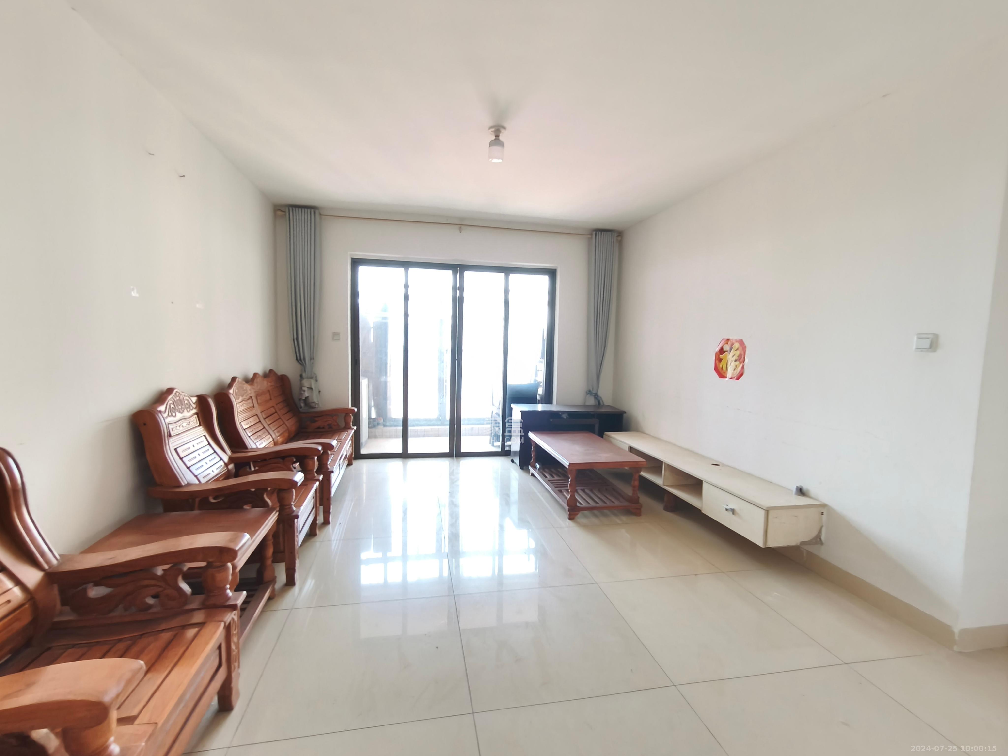 幸福庄园 3室2厅2卫 1600.00元/月 幸福庄园 3室2厅2卫 1600.00元/月室内图