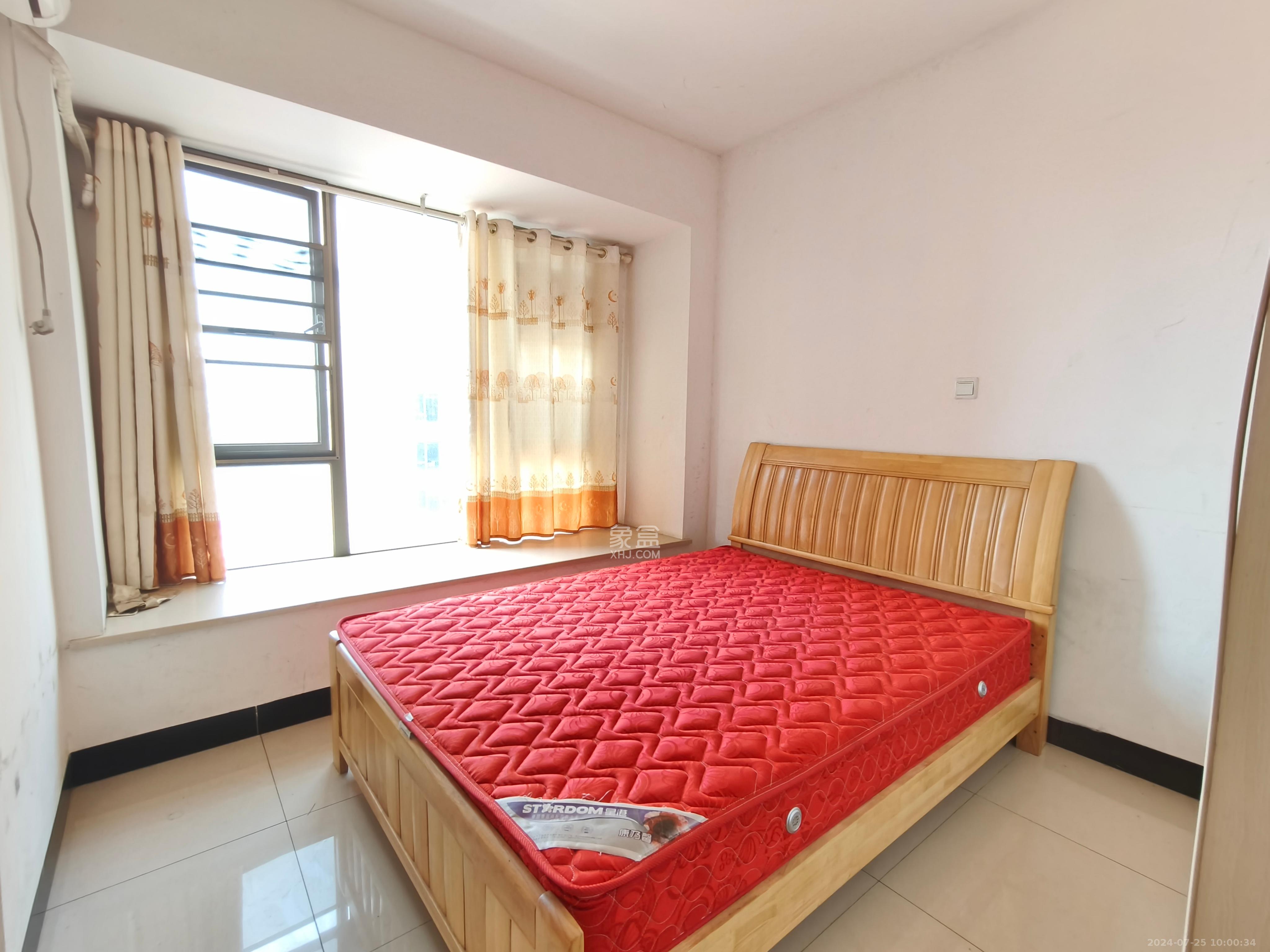 幸福庄园 3室2厅2卫 1600.00元/月 幸福庄园 3室2厅2卫 1600.00元/月室内图