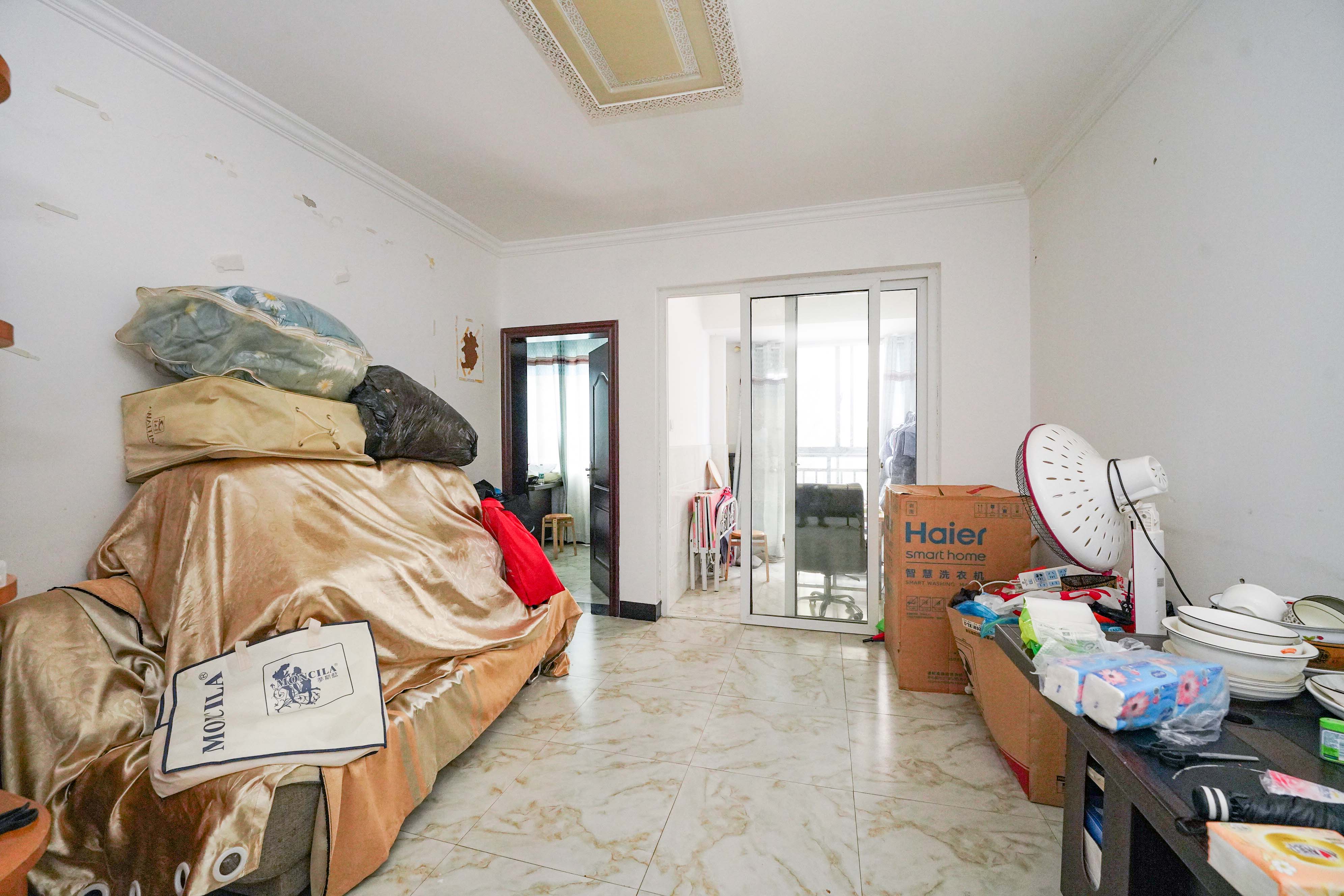 佛奥康桥水岸 2室2厅1卫 25.0万 佛奥康桥水岸 2室2厅1卫 25.0万客厅