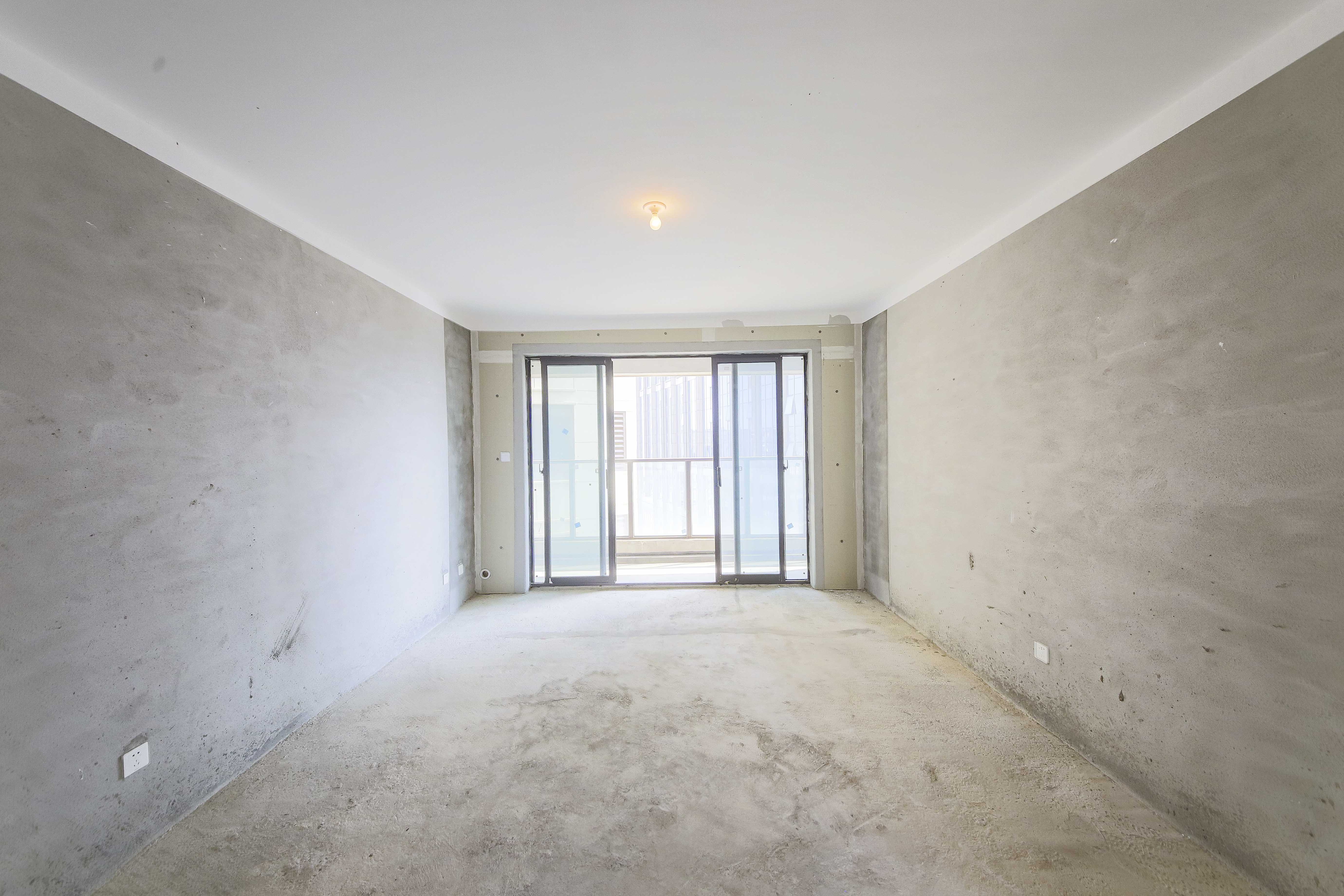 天城国际广场  4室2厅2卫    175.0万 天城国际广场  4室2厅2卫    175.0万客厅