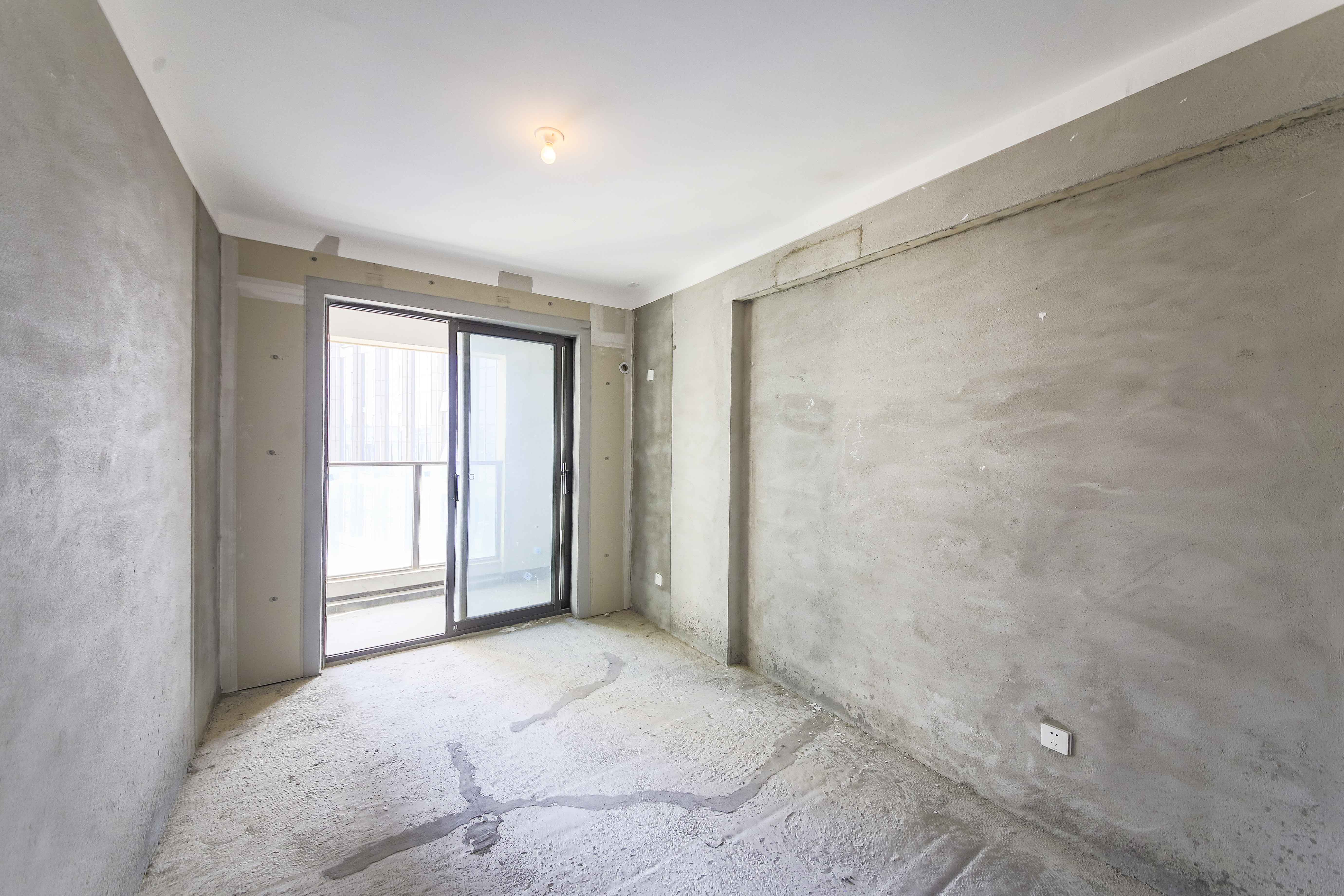 天城国际广场  4室2厅2卫    175.0万 天城国际广场  4室2厅2卫    175.0万卧室