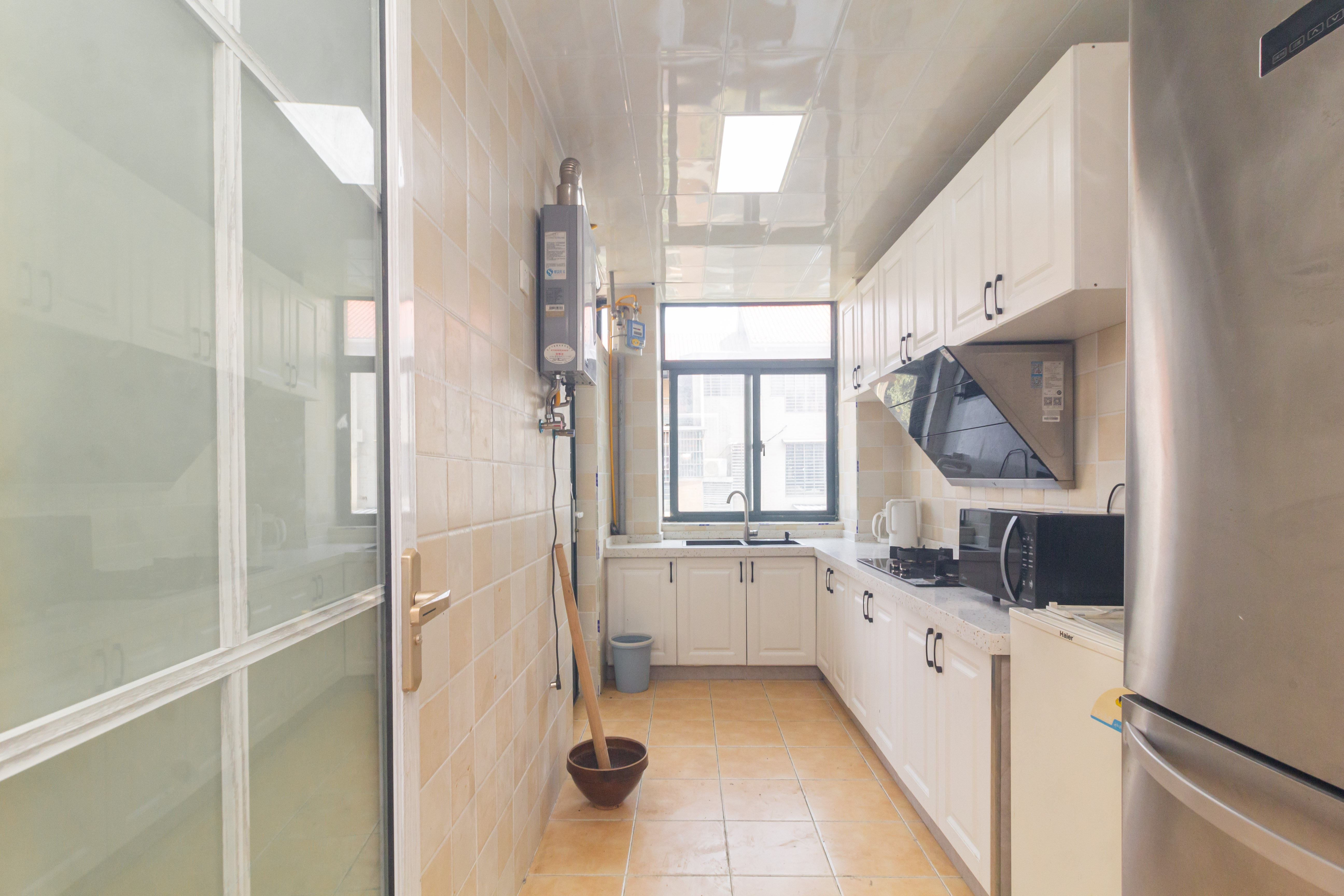 东业早安星城  6室2厅1卫    152.9万 东业早安星城  6室2厅1卫    152.9万厨房