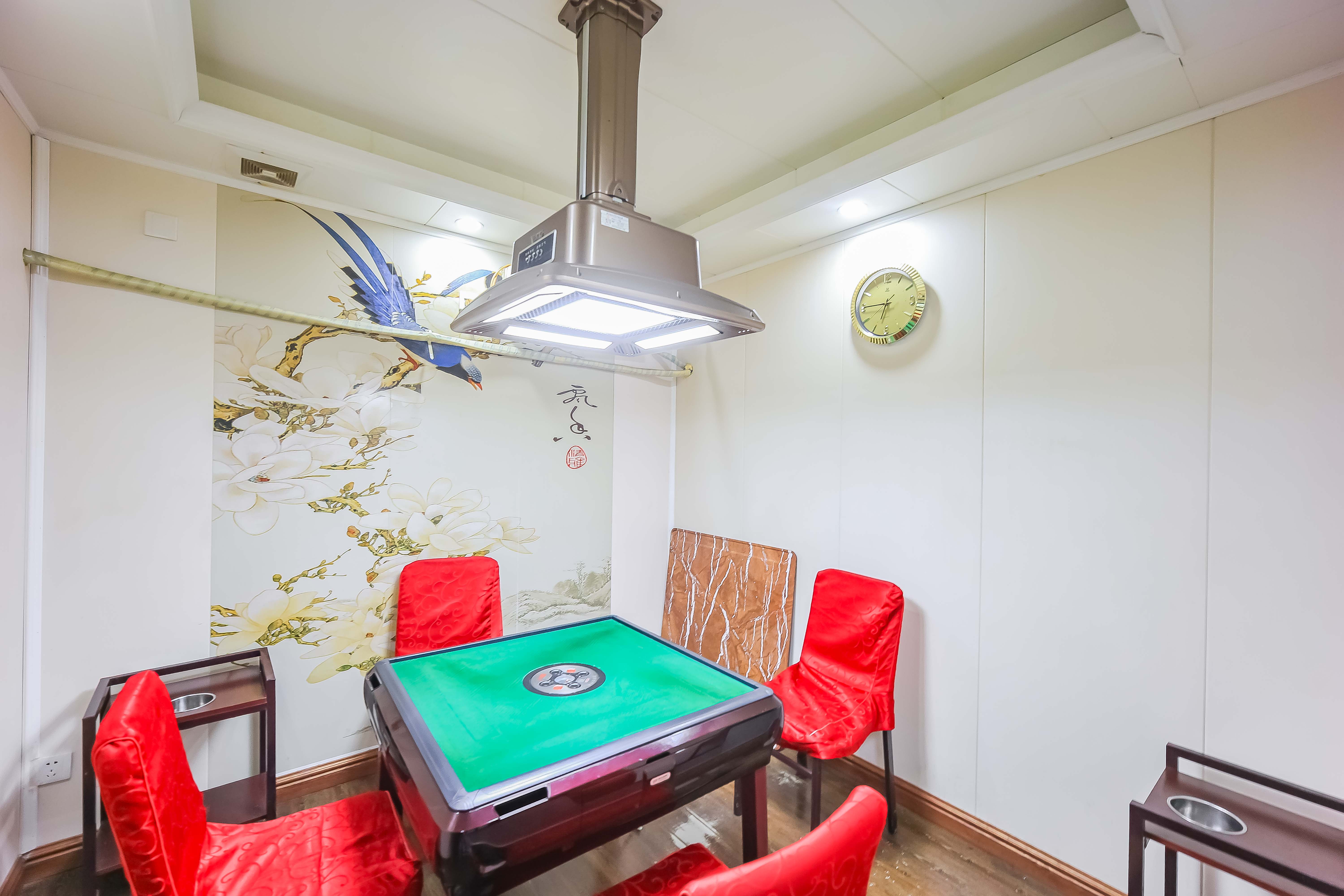 中天枫景园  3室2厅2卫    310.0万卧室