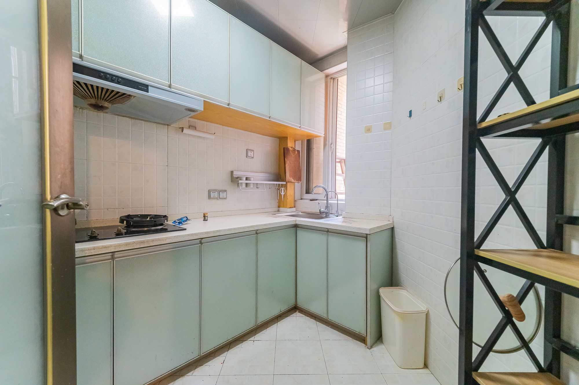 东方航标 2室1厅1卫 57.8万 东方航标 2室1厅1卫 57.8万厨房