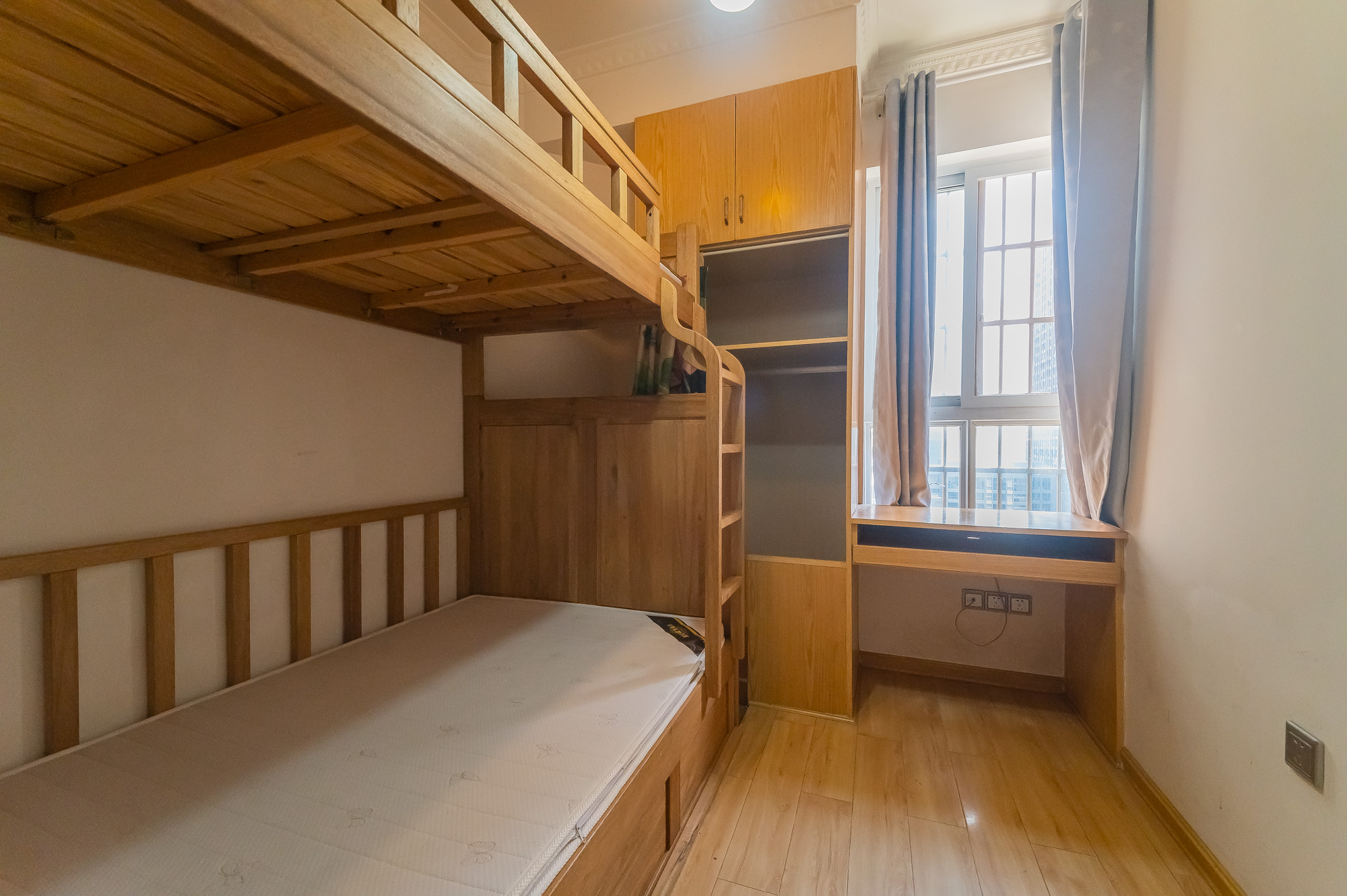 东方航标 2室1厅1卫 57.8万 东方航标 2室1厅1卫 57.8万卧室