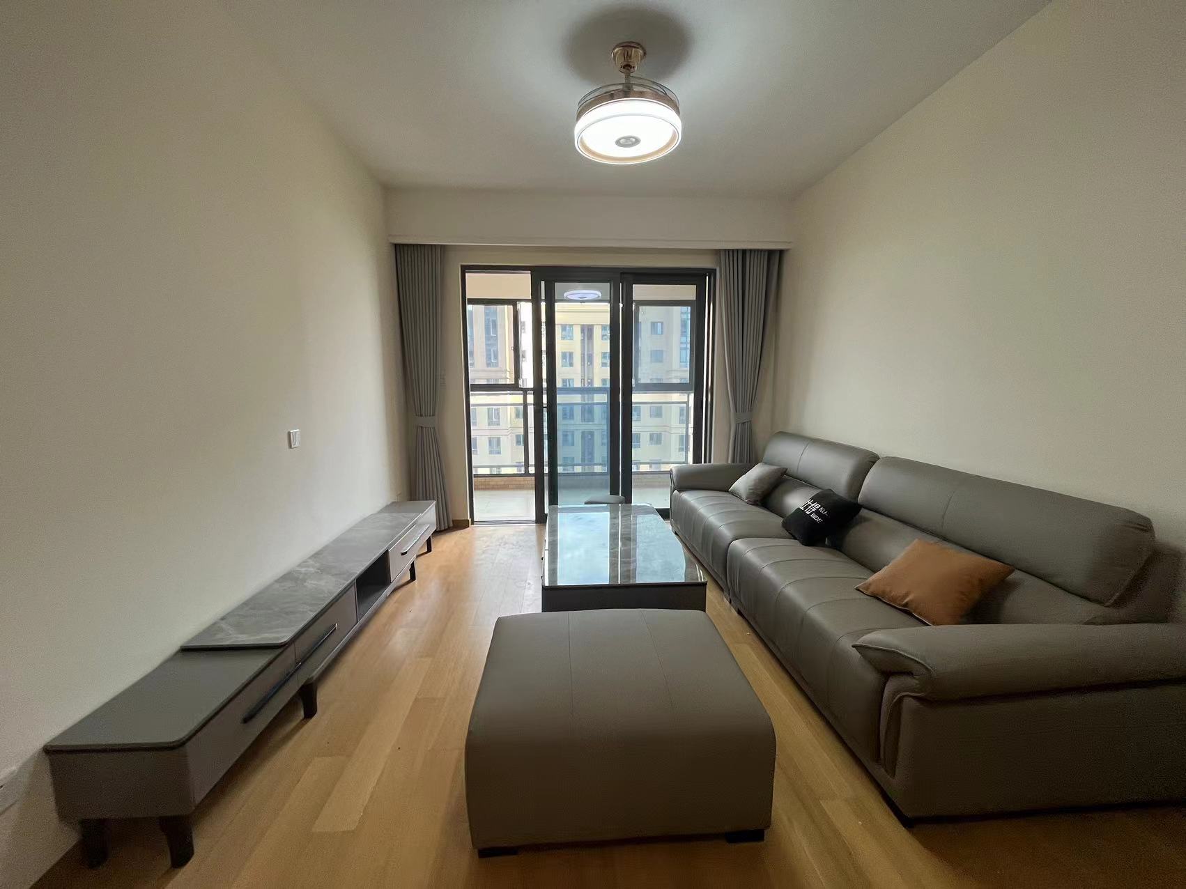 晋合湘水湾四期 2室2厅1卫 66.0万 晋合湘水湾四期 2室2厅1卫 66.0万室内图