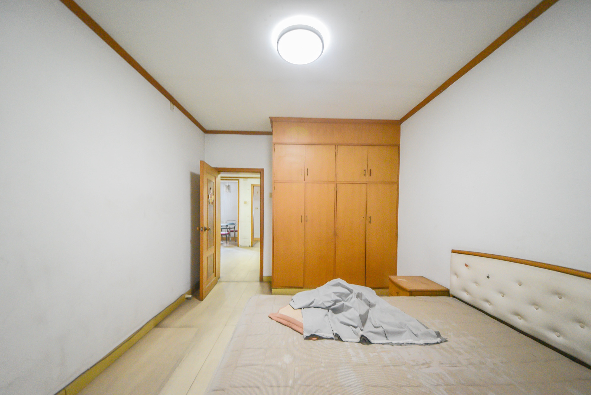 桔园小区1-8片  2室2厅1卫   42.80万卧室