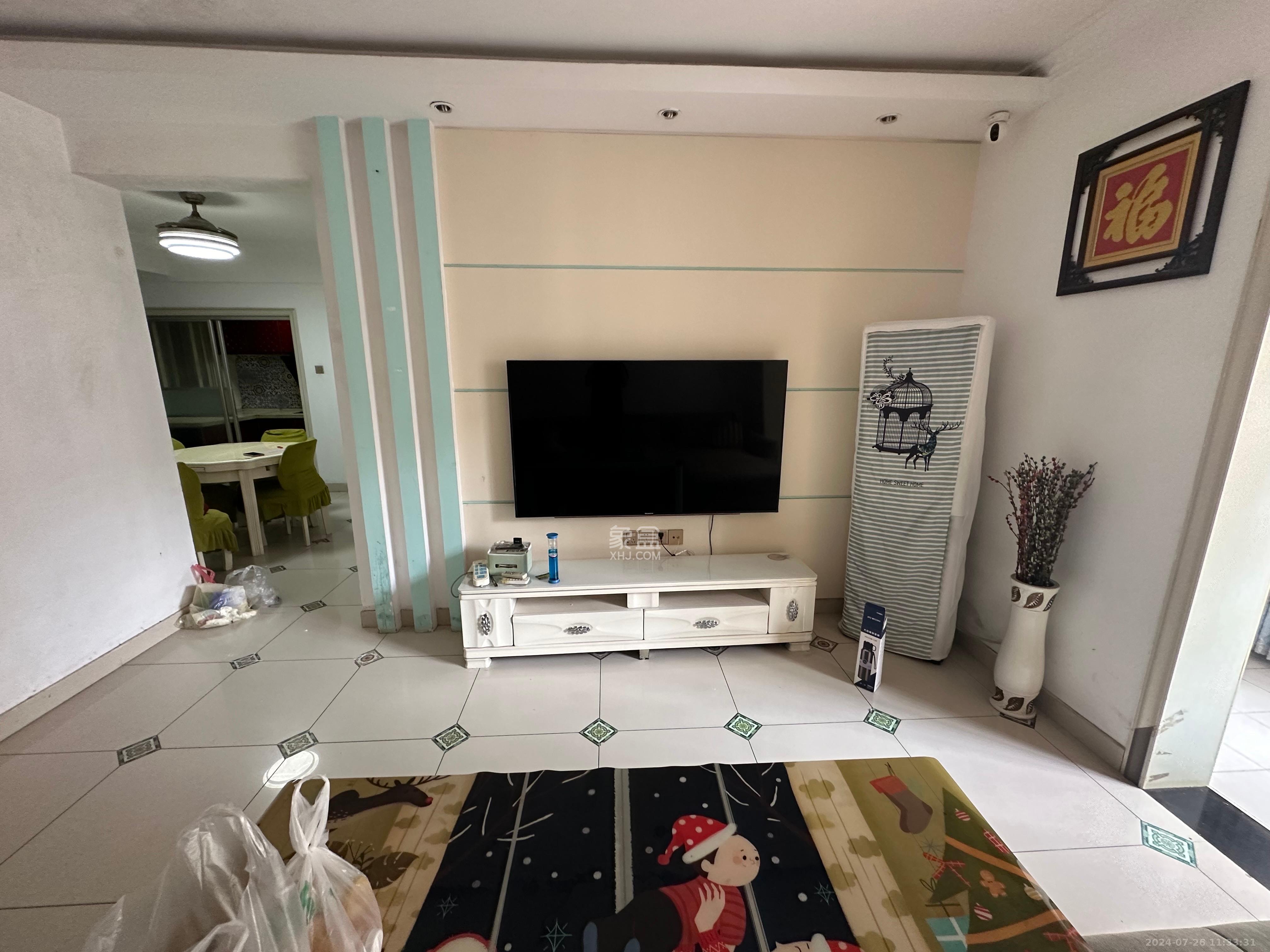锦璨家园  3室2厅2卫   2100.00元/月室内图