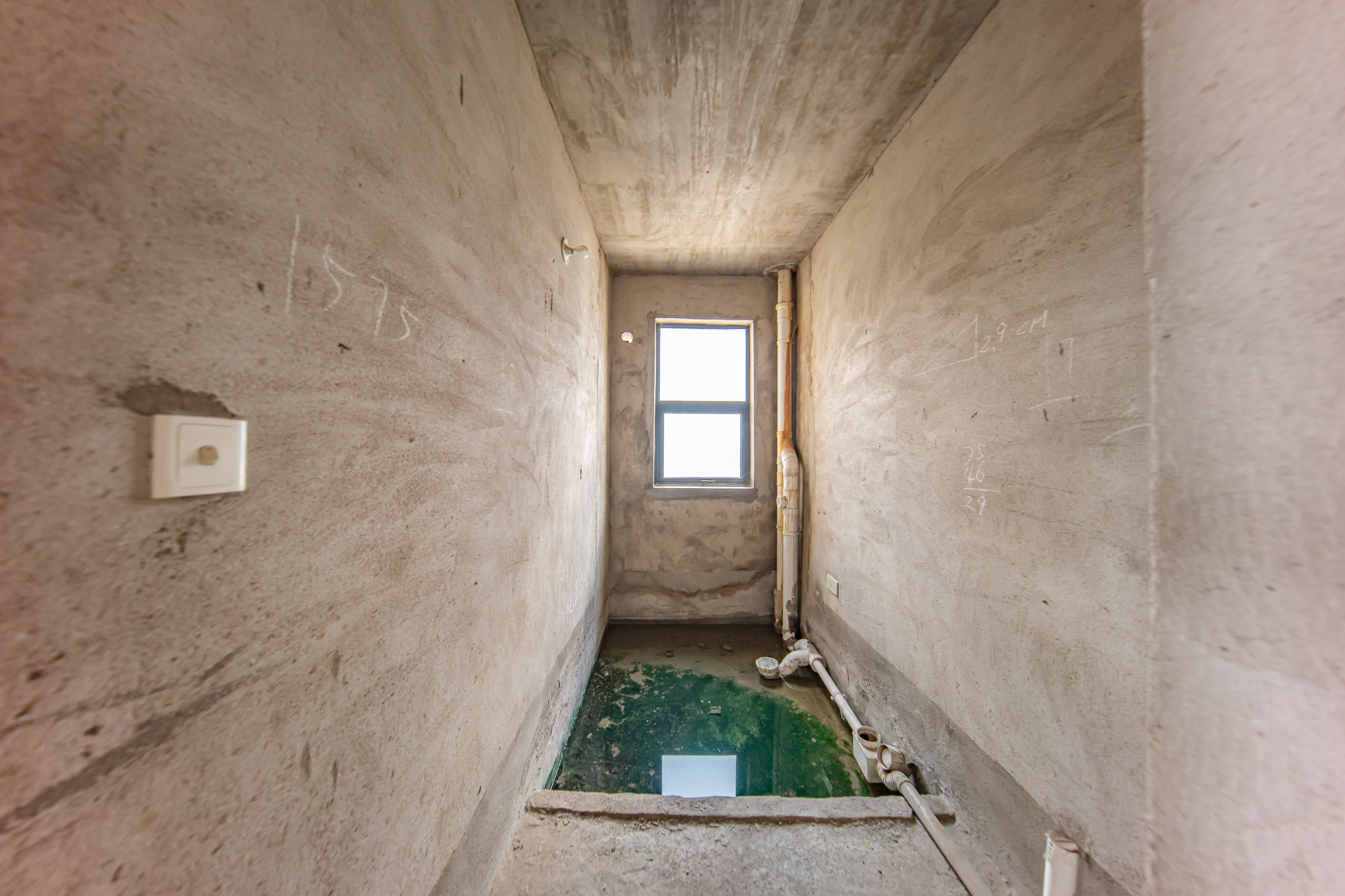 中建麓山和苑  3室2厅1卫    49.8万卫生间