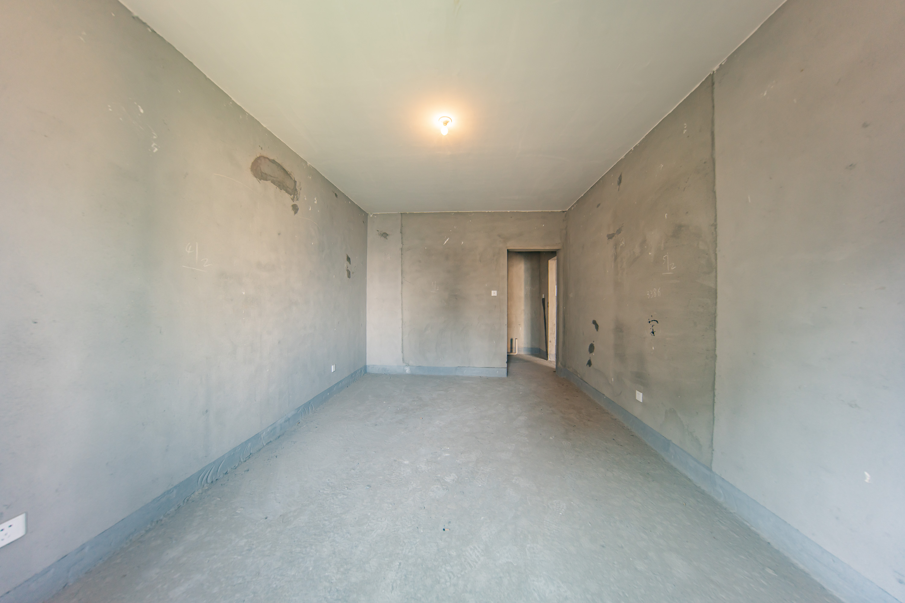 中建麓山和苑  2室2厅1卫   55.00万卧室