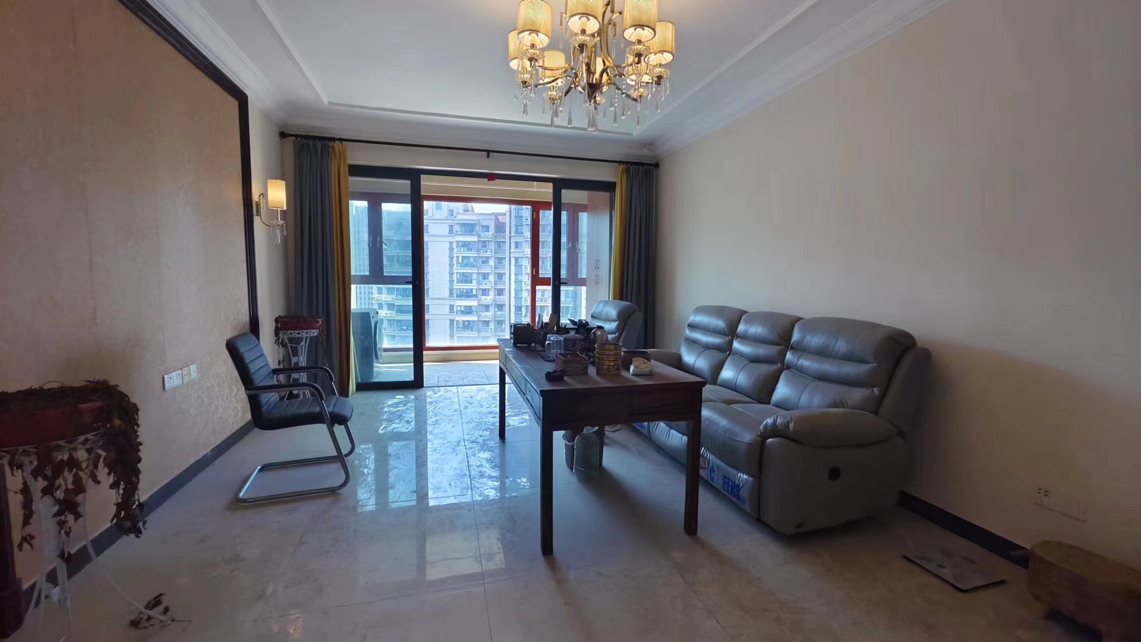 恒大华府 4室2厅2卫 119.0万 恒大华府 4室2厅2卫 119.0万室内图