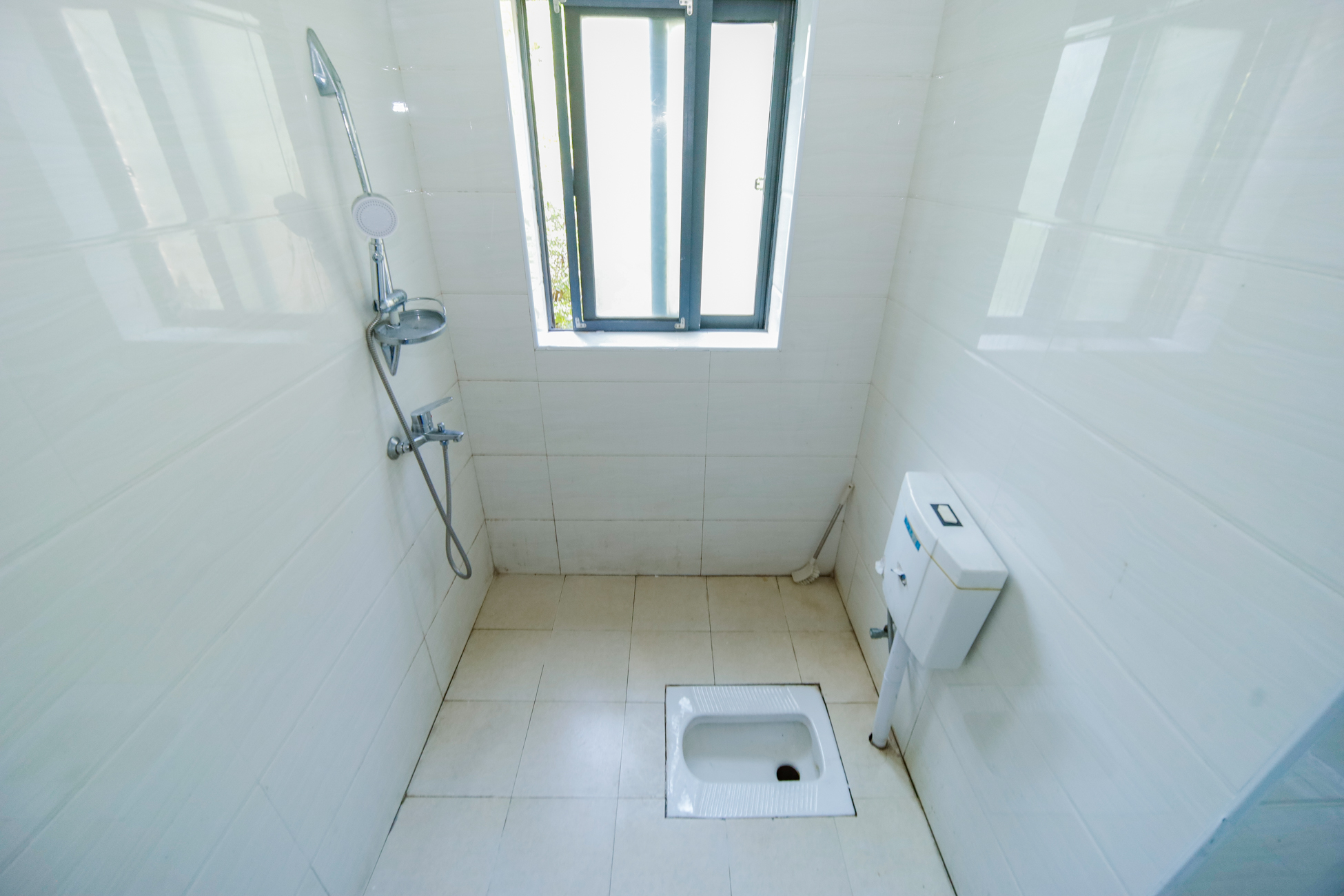 恒盛世家 4室2厅1卫 148.0万 恒盛世家 4室2厅1卫 148.0万卫生间