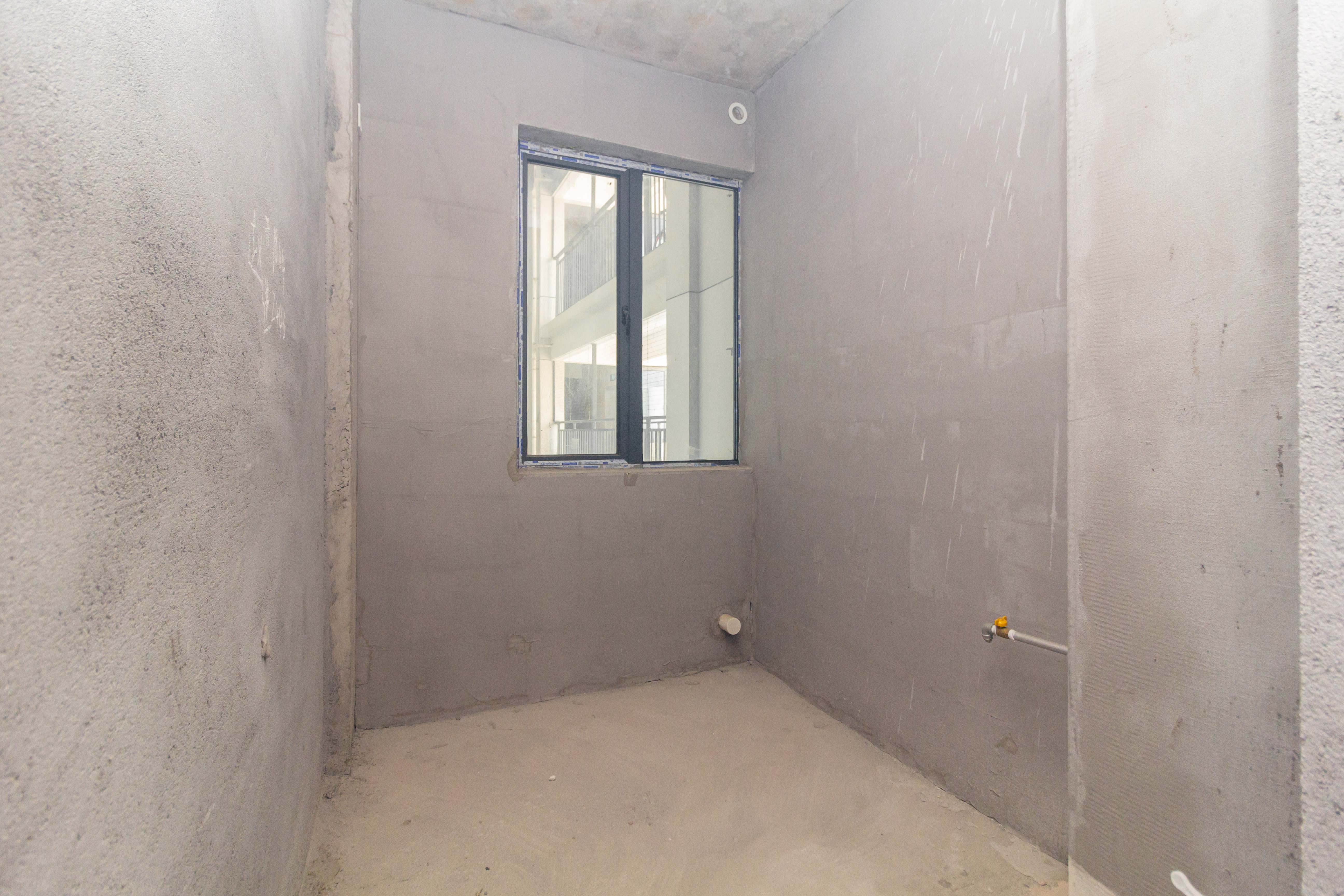 旭辉汇樾城  3室2厅2卫    88.0万 旭辉汇樾城  3室2厅2卫    88.0万厨房