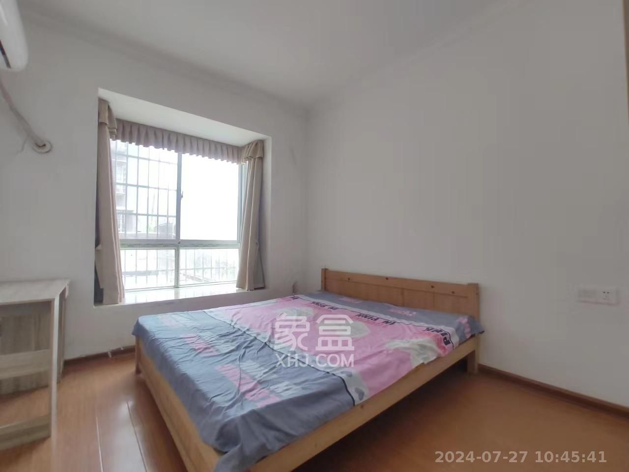 锑都家园  3室2厅2卫   2000.00元/月室内图