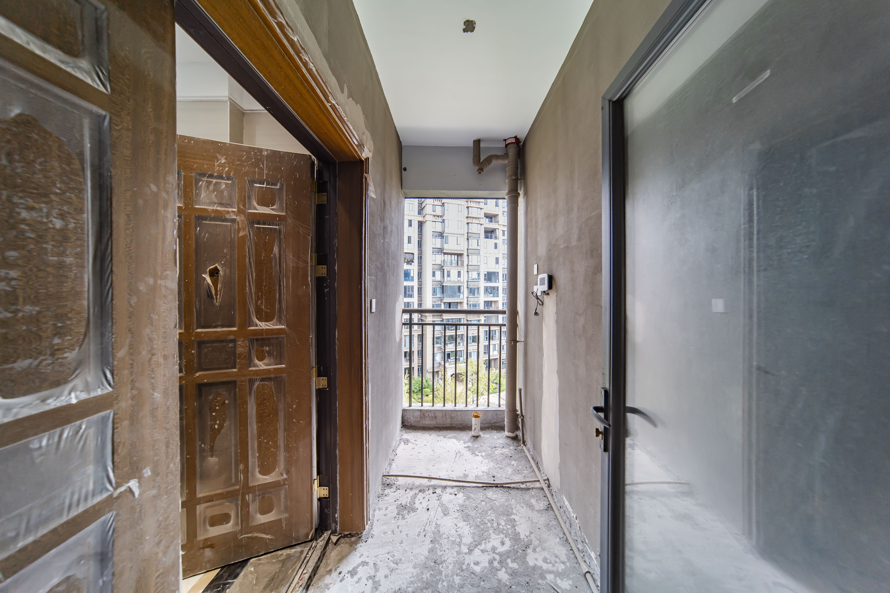 恒大半山悦府 3室2厅2卫 85.0万 恒大半山悦府 3室2厅2卫 85.0万其他