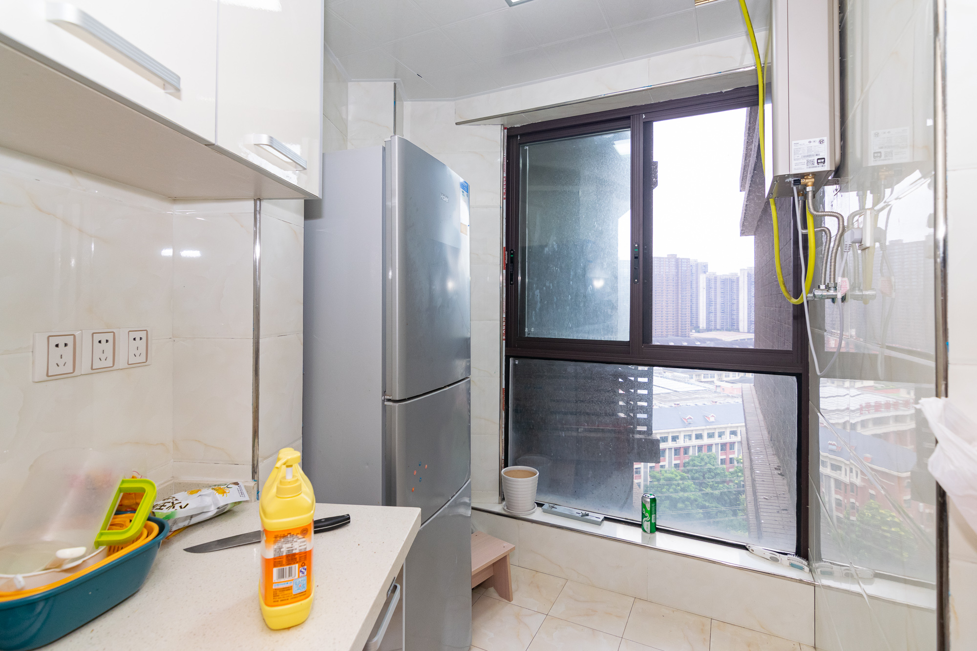 润和紫郡一期  2室2厅1卫    58.8万 润和紫郡一期  2室2厅1卫    58.8万厨房