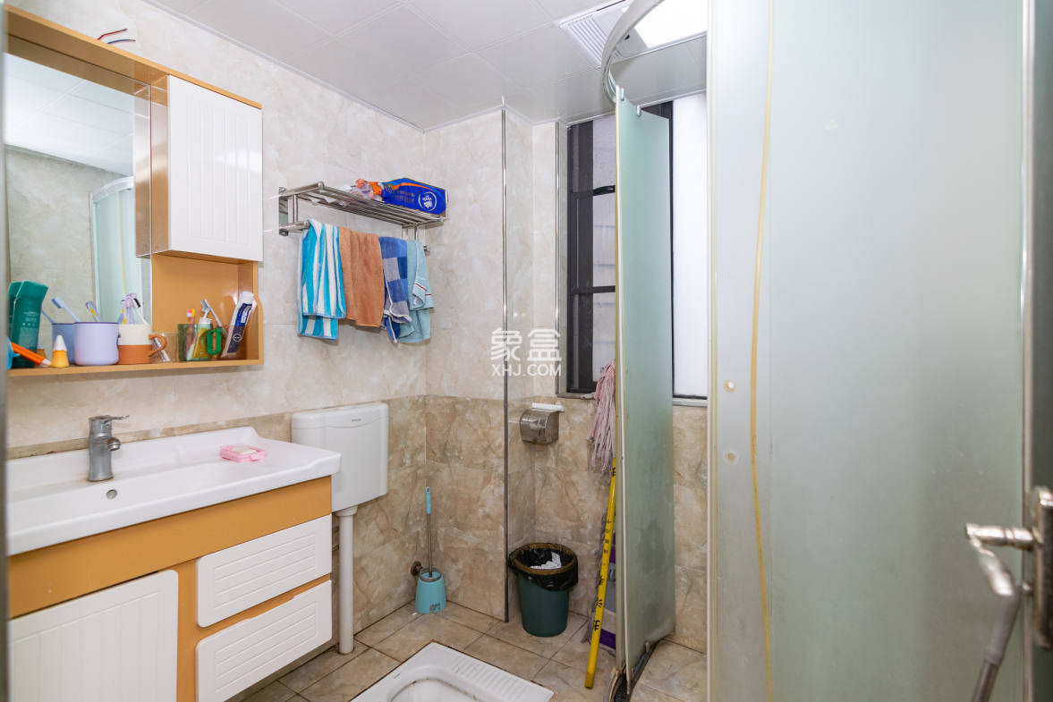 润和紫郡一期  2室2厅1卫    58.8万 润和紫郡一期  2室2厅1卫    58.8万卫生间