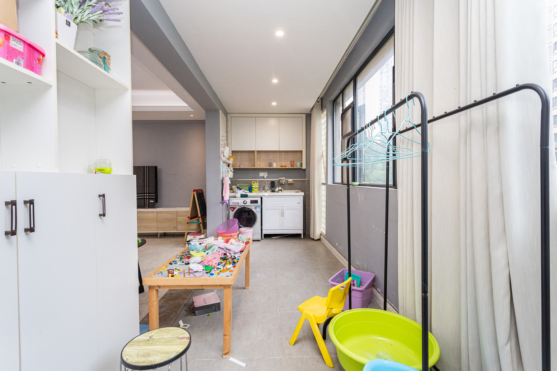 金湘苑（星澜之悦）  4室2厅2卫    166.6万阳台