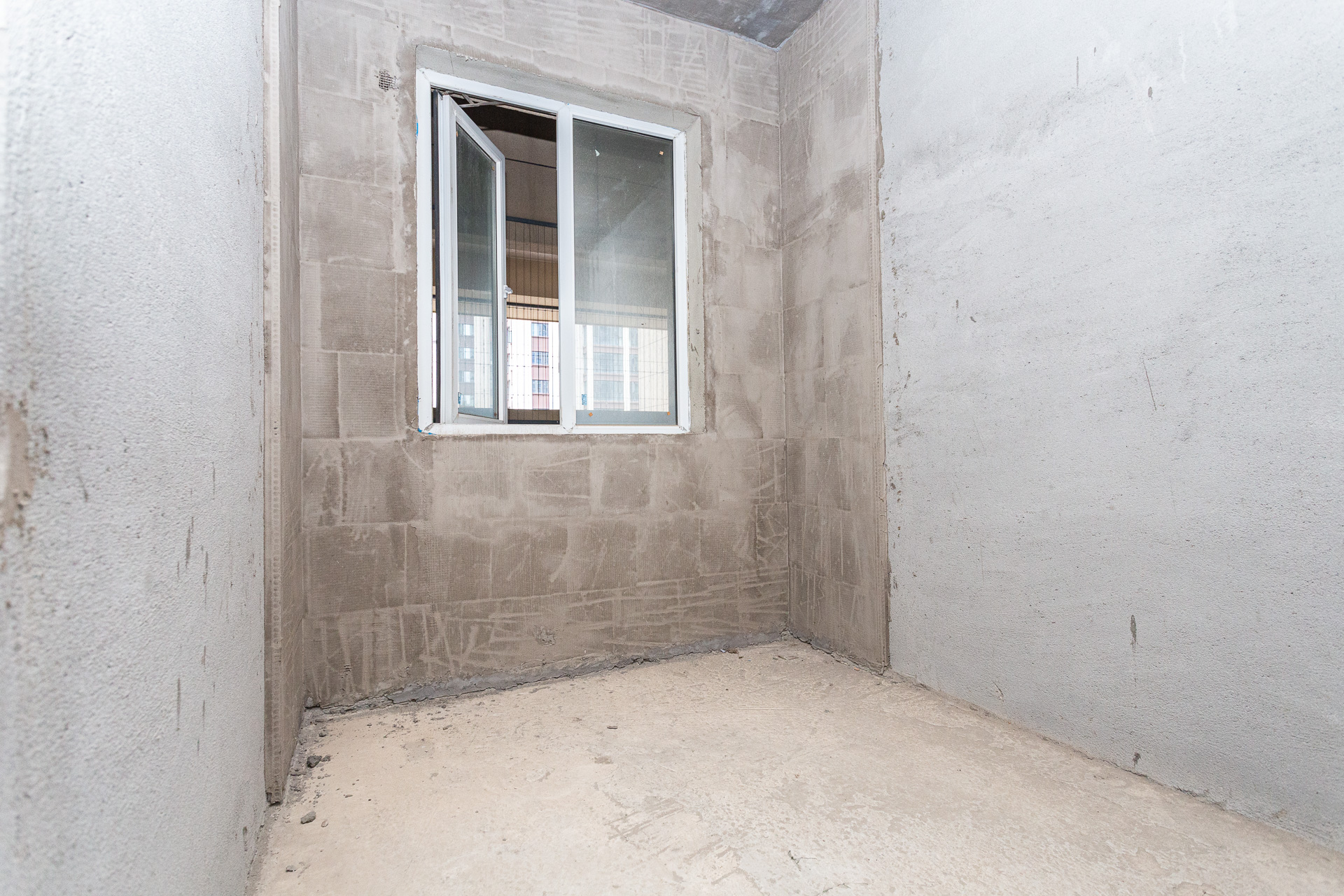 嘉宇银杉(嘉宇西苑) 3室2厅1卫 71.8万 嘉宇银杉(嘉宇西苑) 3室2厅1卫 71.8万卧室