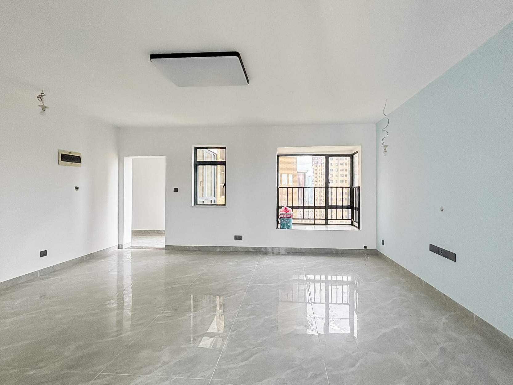 中国铁建国际城一期  3室2厅1卫    58.0万 中国铁建国际城一期  3室2厅1卫    58.0万卧室