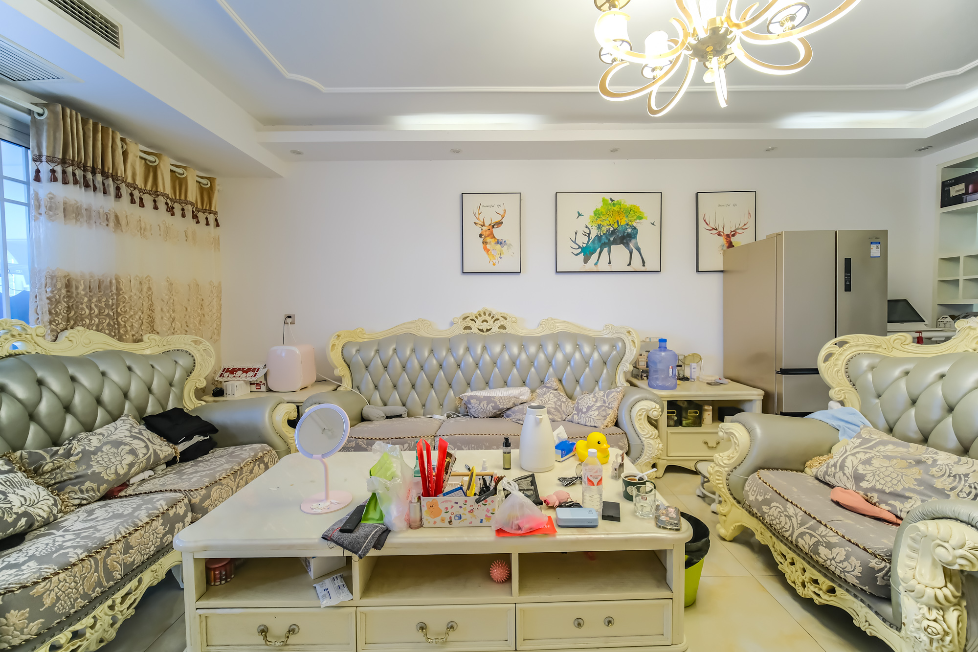 世景华庭 3室2厅2卫 86.8万 世景华庭 3室2厅2卫 86.8万客厅