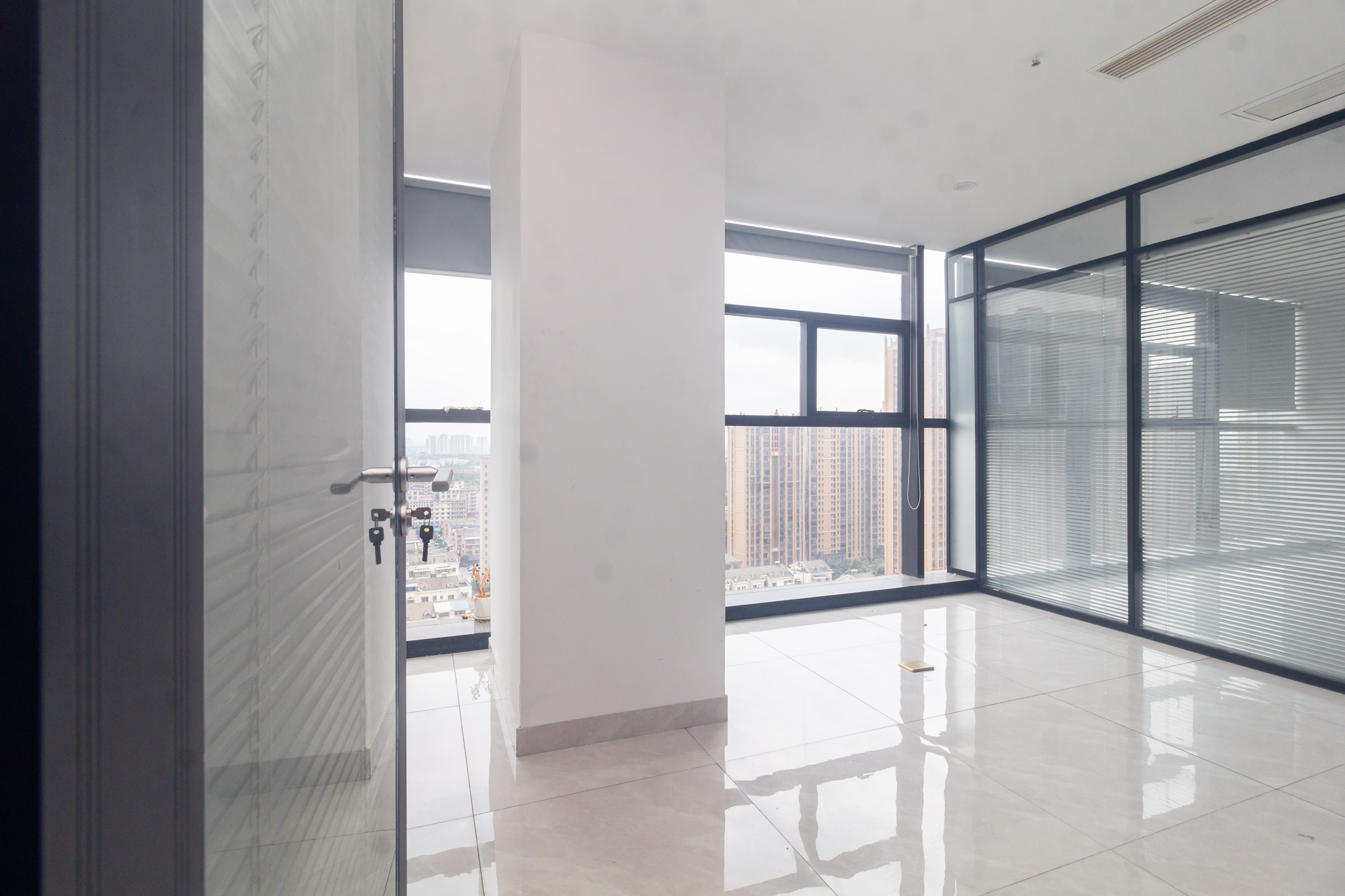 中部智谷产业园  1室1厅1卫    149.8万 中部智谷产业园  1室1厅1卫    149.8万卧室