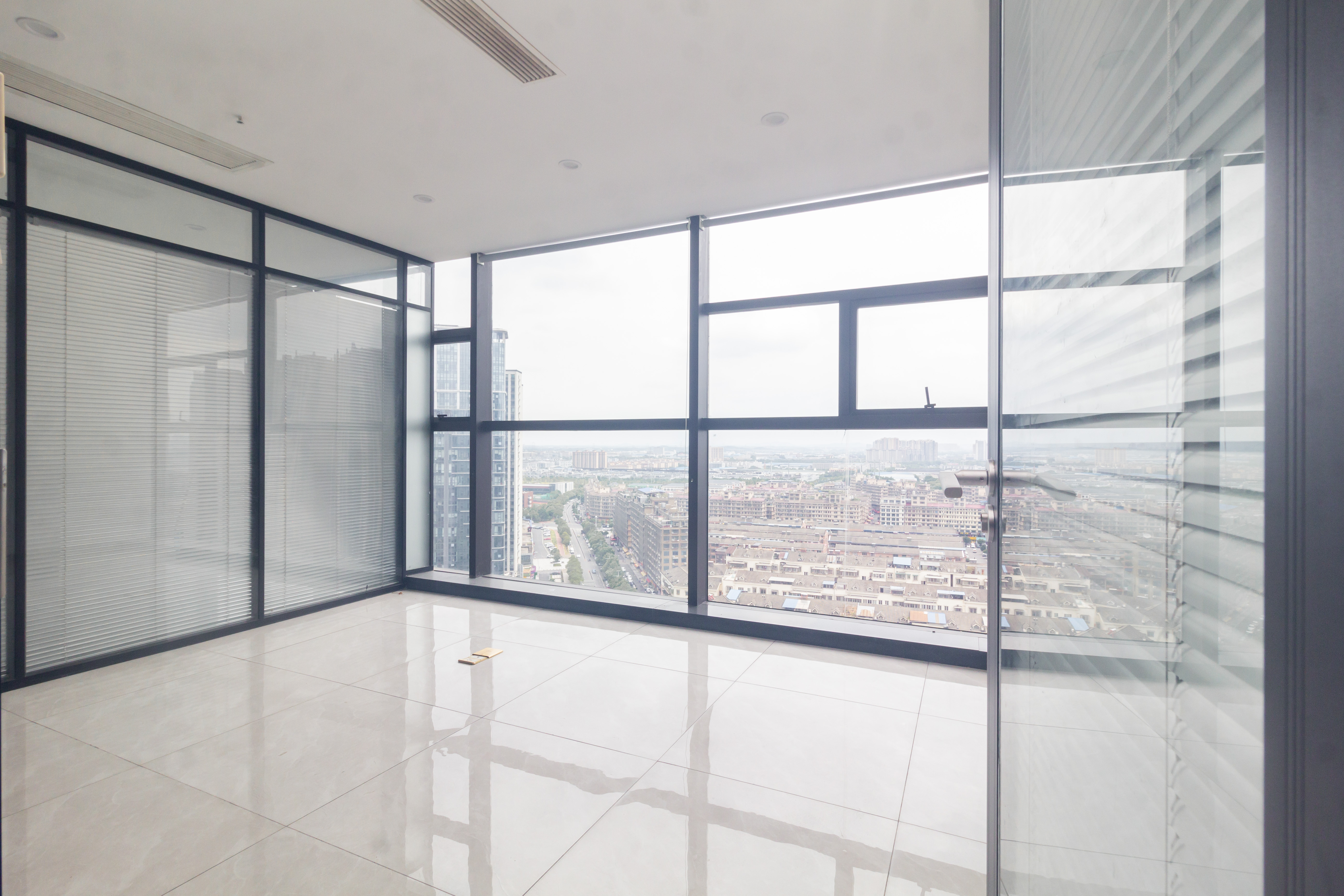 中部智谷产业园  1室1厅1卫    149.8万 中部智谷产业园  1室1厅1卫    149.8万卧室