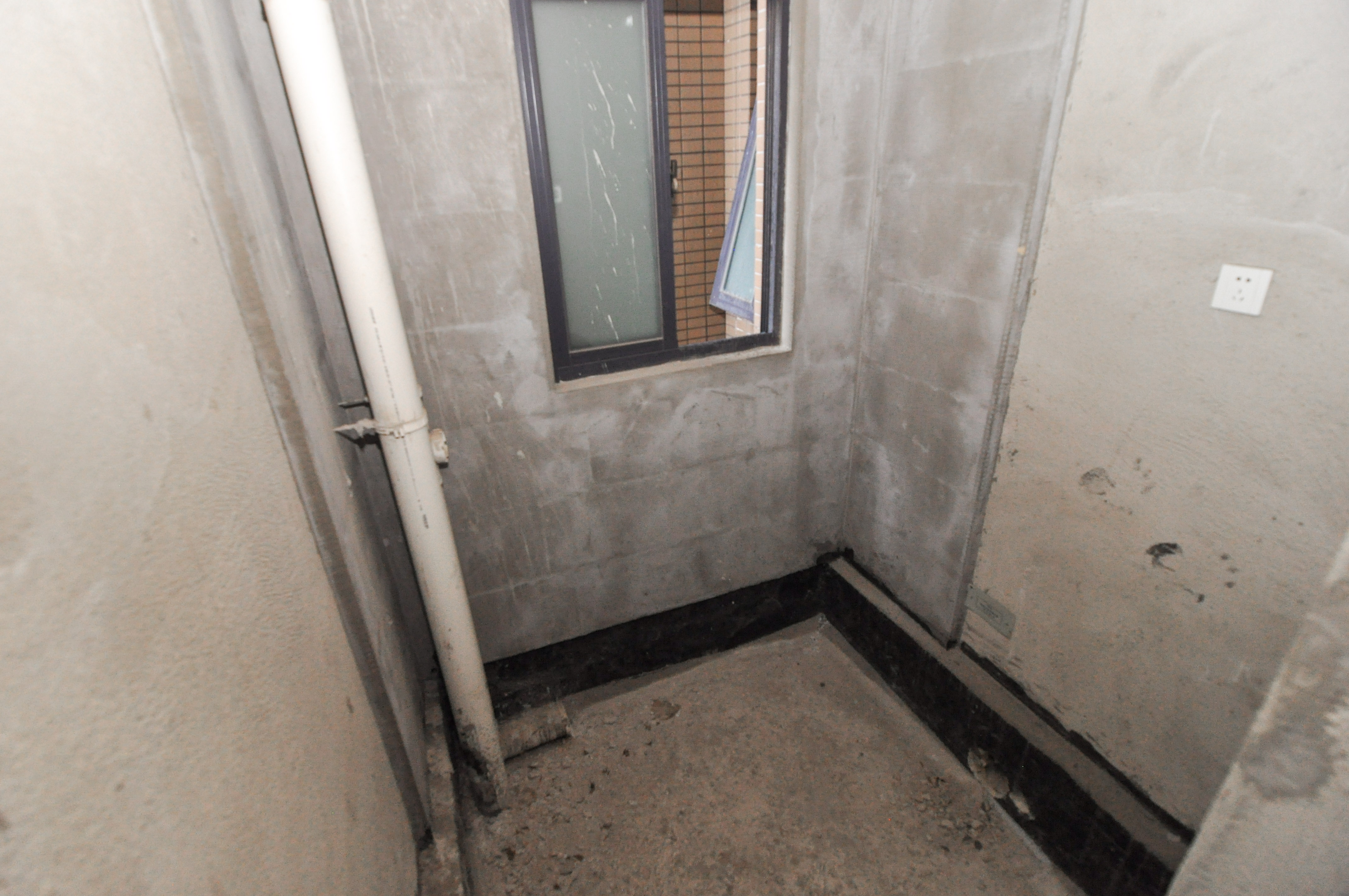 中央美郡  4室2厅2卫    130.0万 中央美郡  4室2厅2卫    130.0万其他