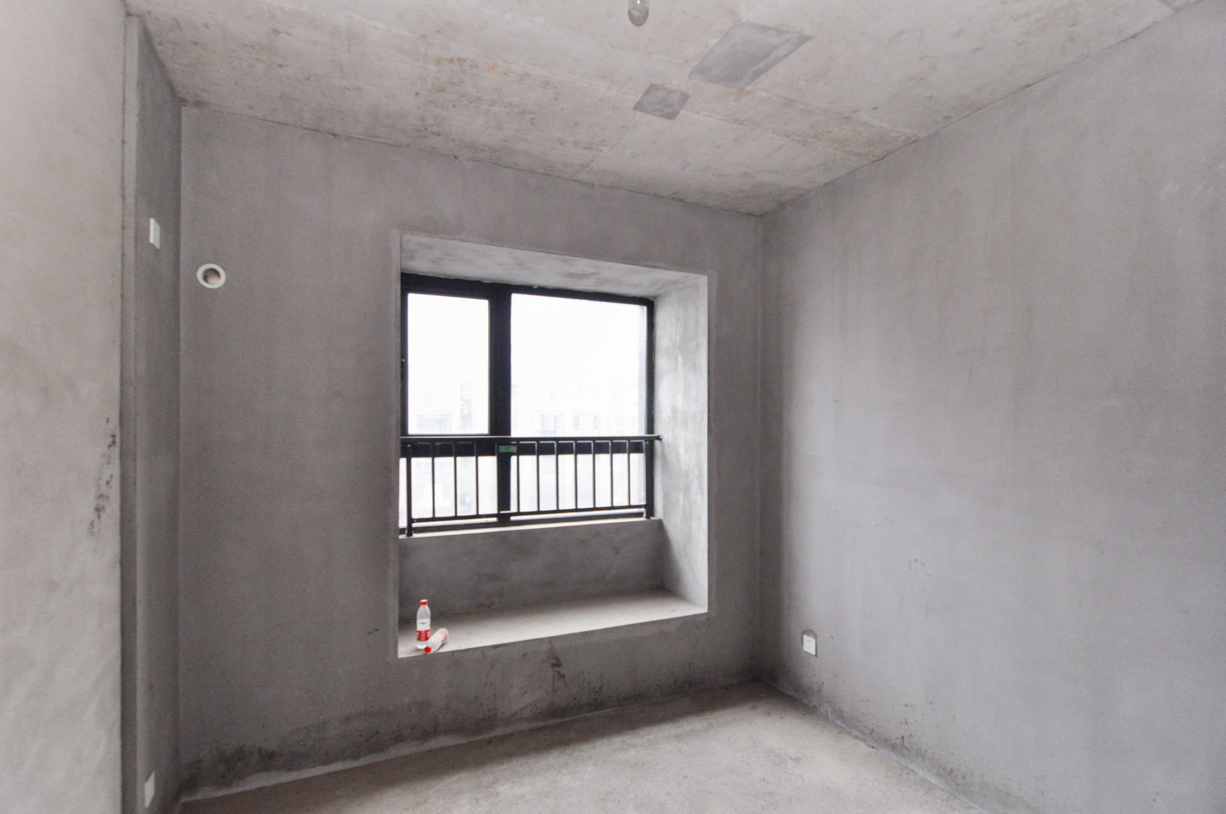 中央美郡  4室2厅2卫    130.0万 中央美郡  4室2厅2卫    130.0万其他