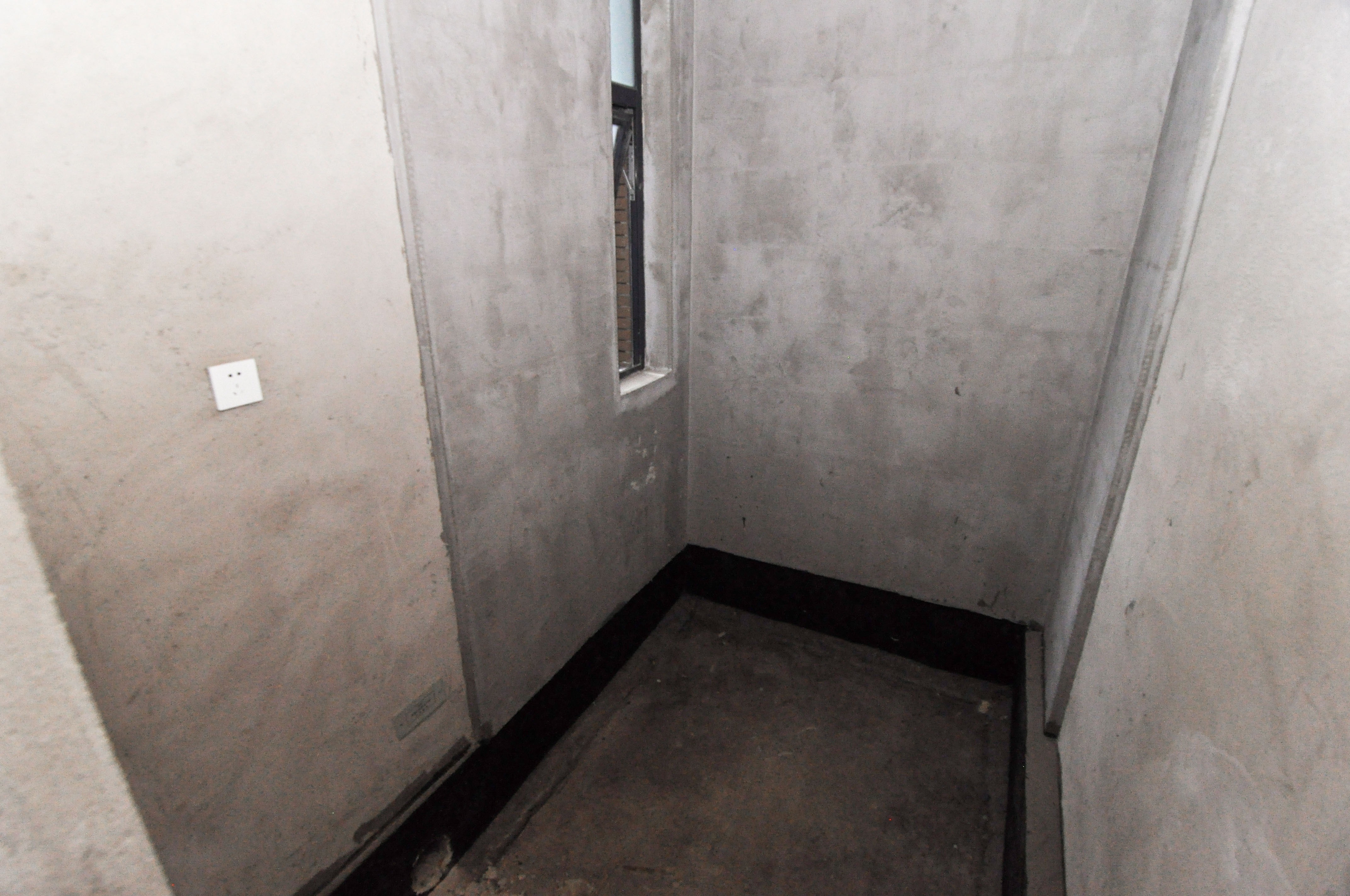 中央美郡  4室2厅2卫    130.0万 中央美郡  4室2厅2卫    130.0万其他