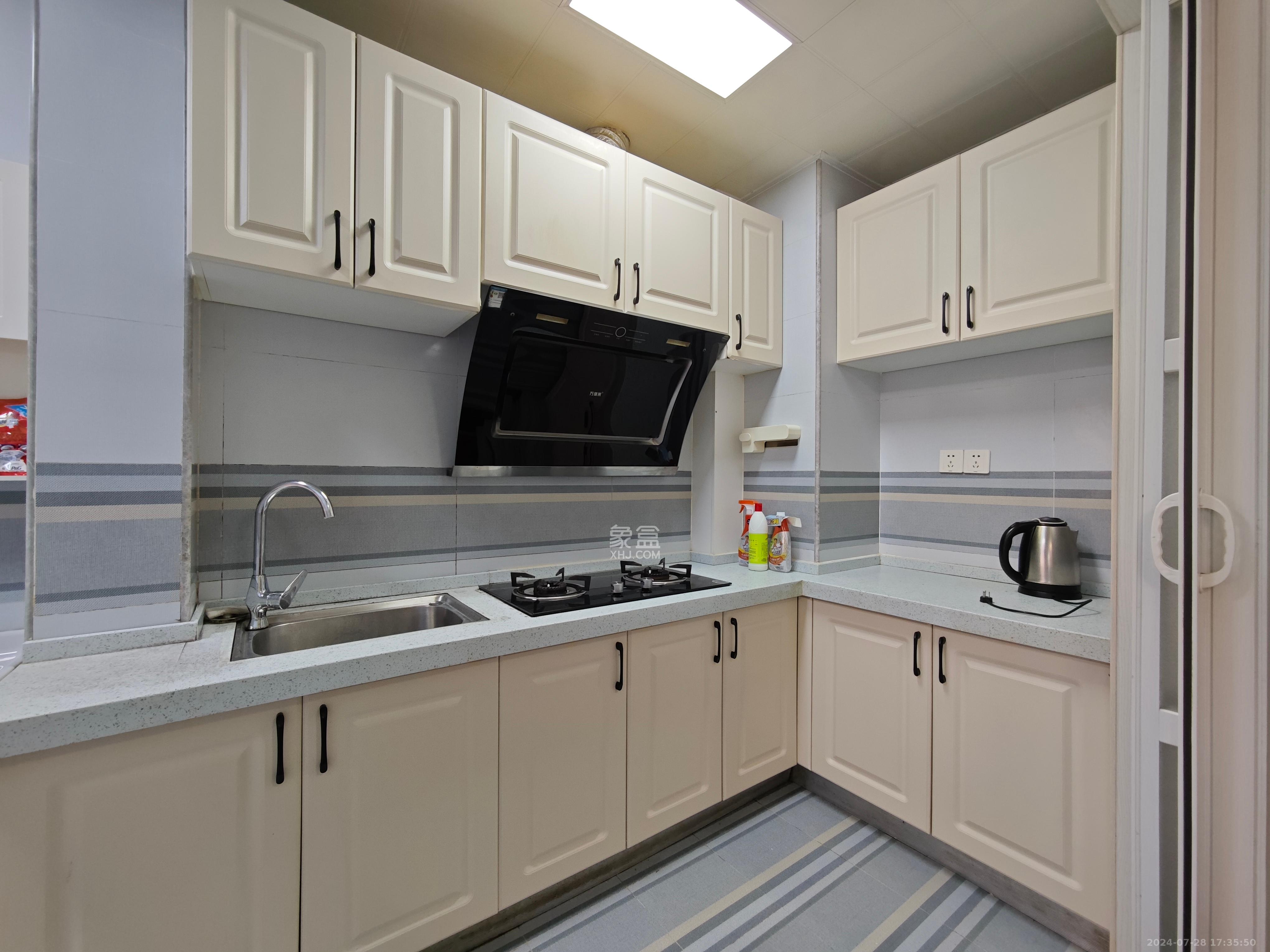 五矿万境水岸二期(五矿万境水岸和苑) 2室2厅1卫 2100.0元/月 五矿万境水岸二期(五矿万境水岸和苑) 2室2厅1卫 2100.0元/月室内图