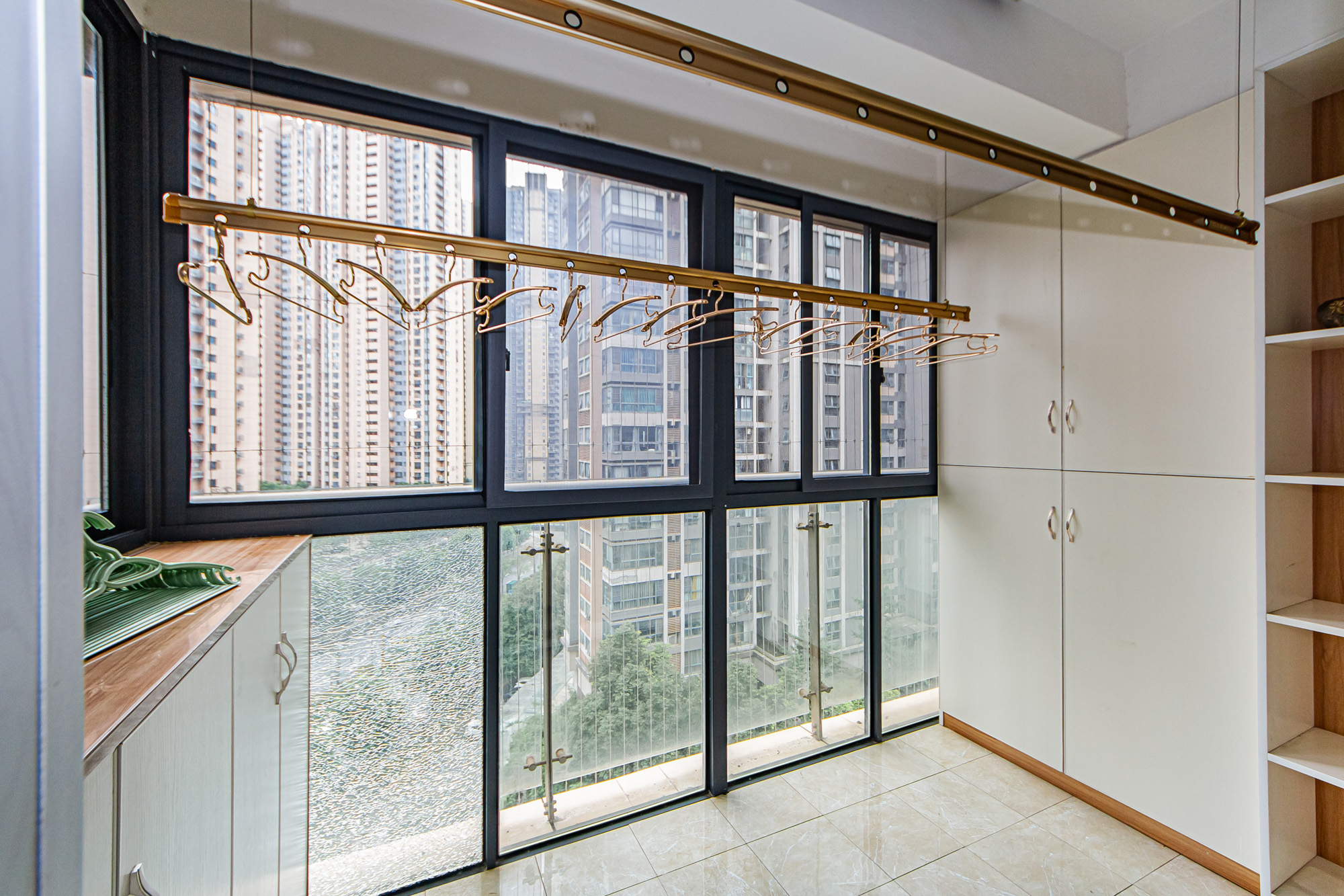 北辰三角洲E5区 3室2厅1卫 132.0万 北辰三角洲E5区 3室2厅1卫 132.0万阳台