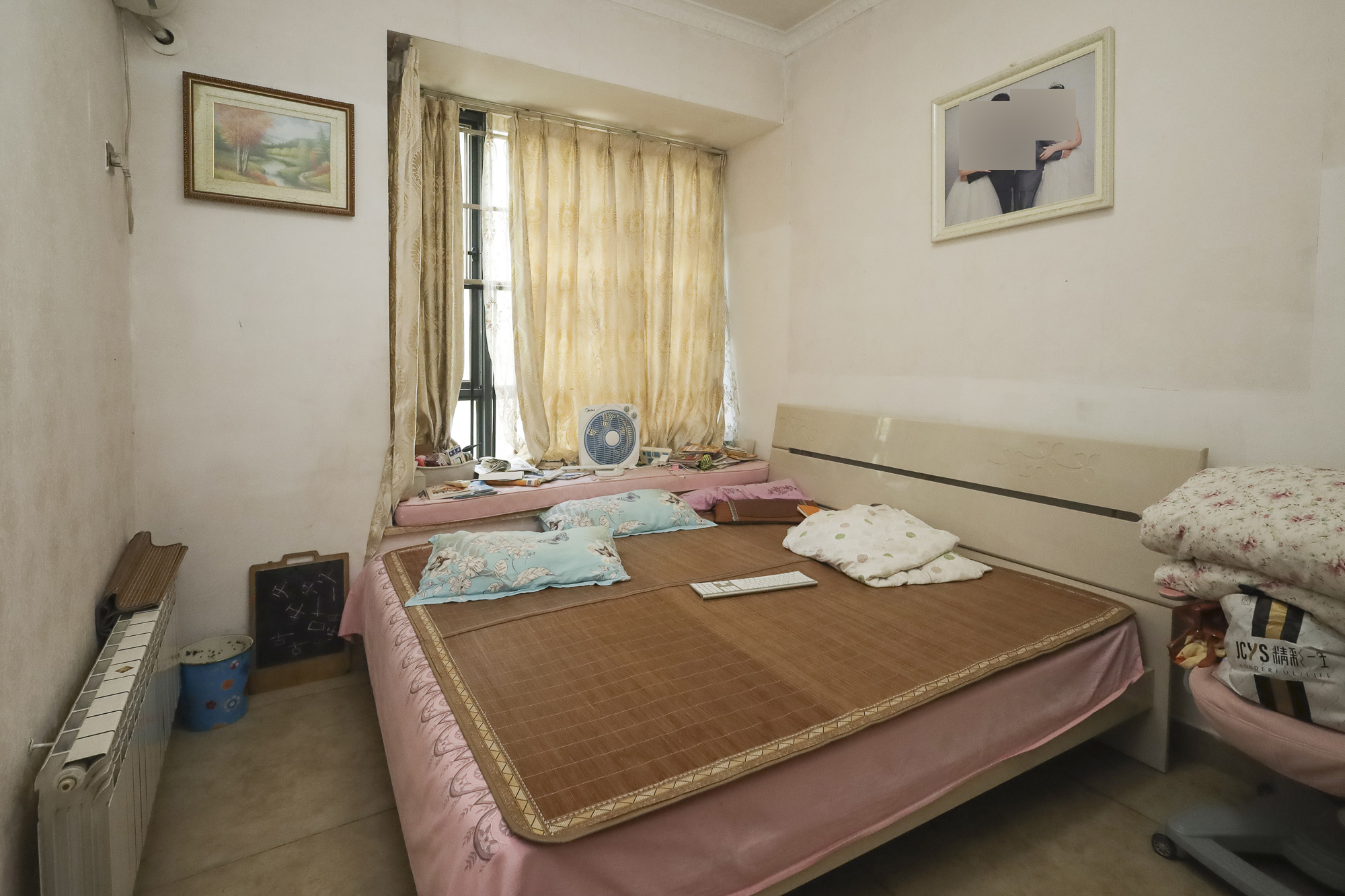 堤亚纳湾(深业沙河城)  4室2厅2卫    98.0万 堤亚纳湾(深业沙河城)  4室2厅2卫    98.0万卧室