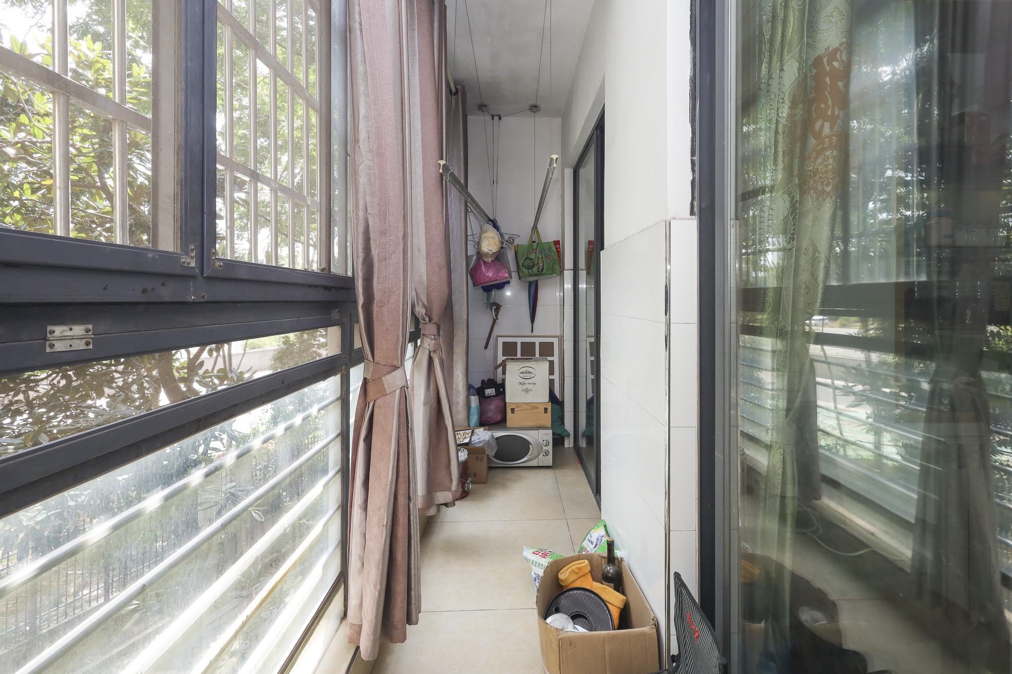 堤亚纳湾(深业沙河城)  4室2厅2卫    98.0万 堤亚纳湾(深业沙河城)  4室2厅2卫    98.0万阳台