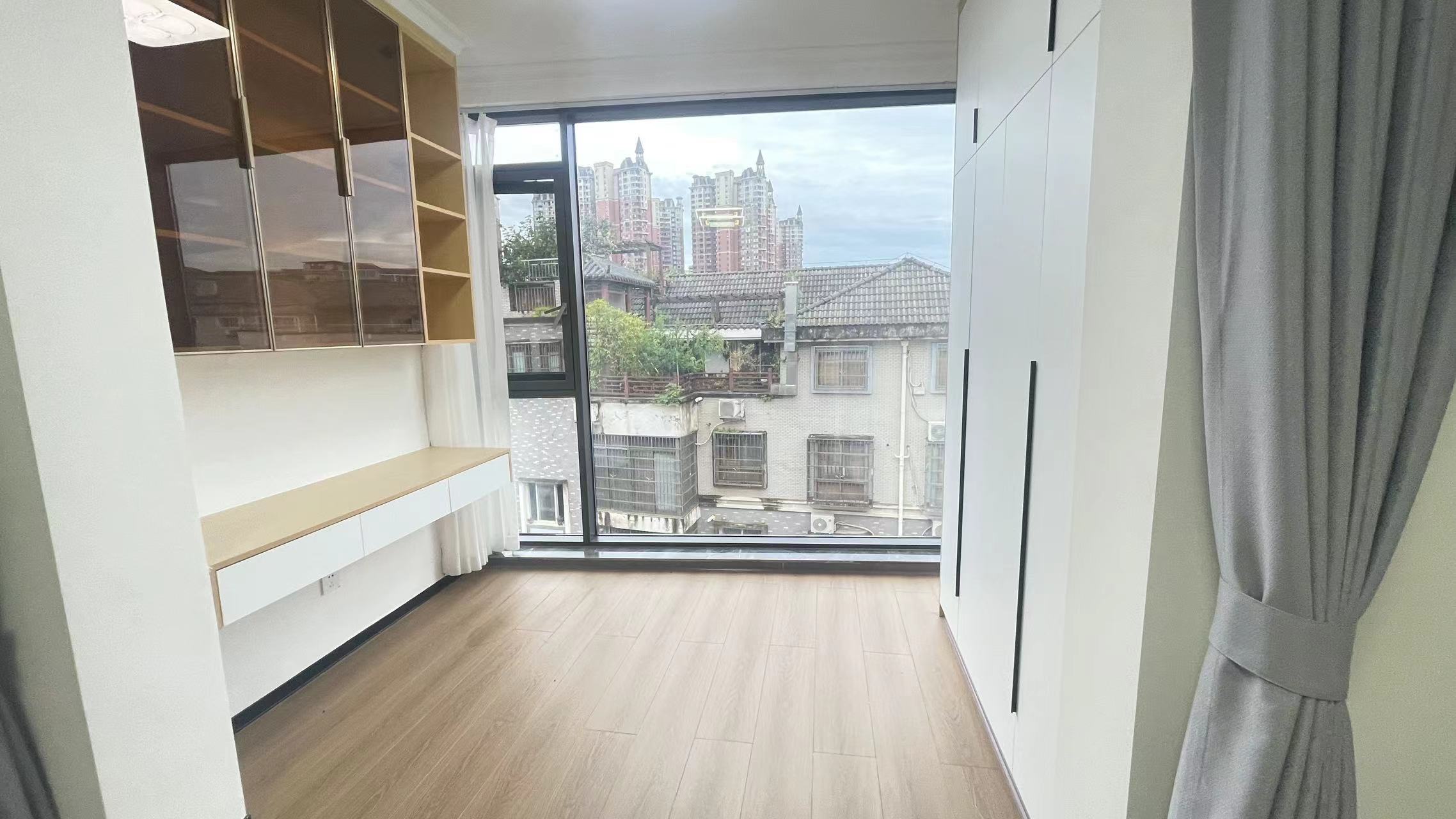 枫溪苑 6室2厅3卫 88.0万 枫溪苑 6室2厅3卫 88.0万室内图