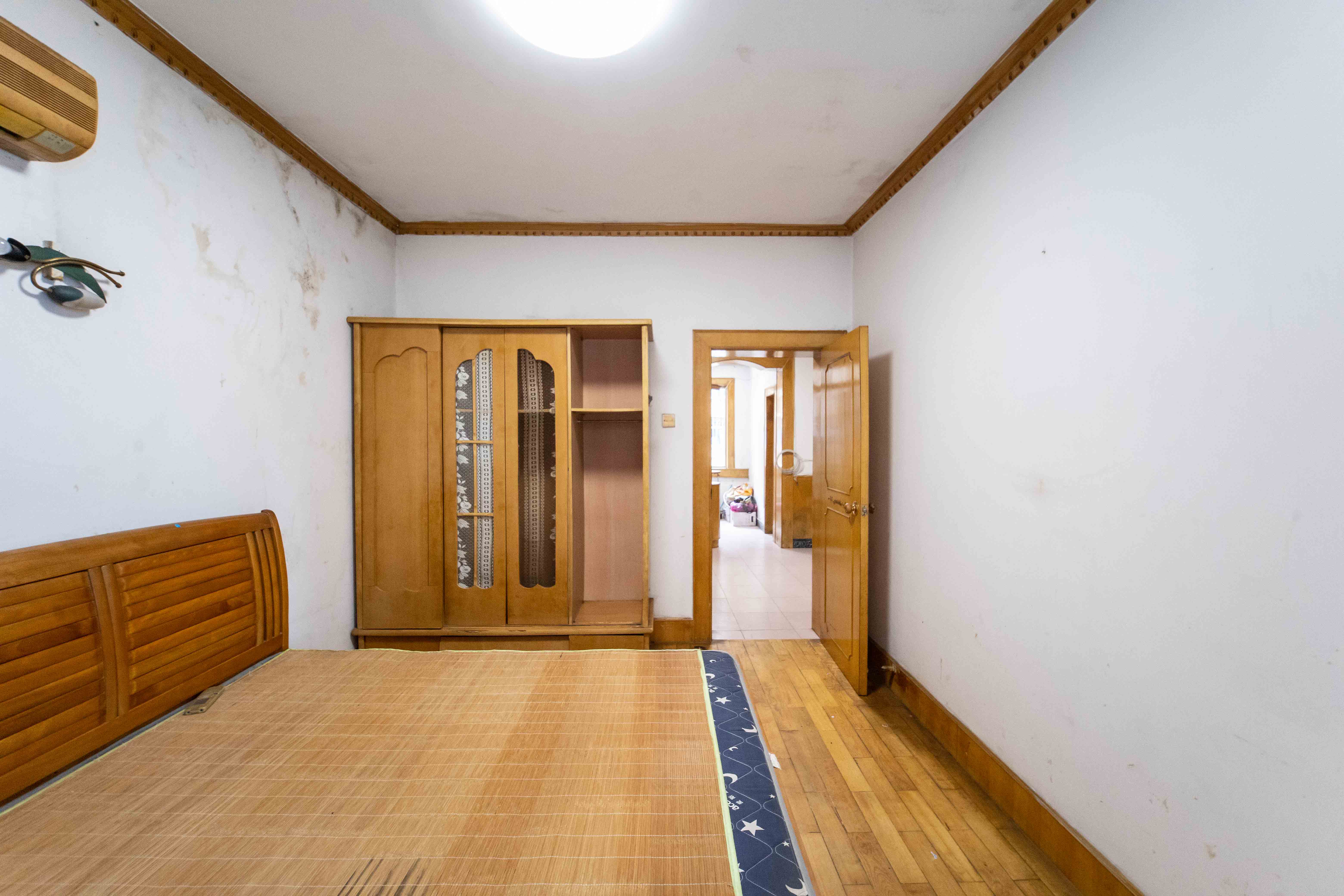 长沙市邮政宿舍（古汉邮局宿舍）  1室2厅1卫   51.00万卧室
