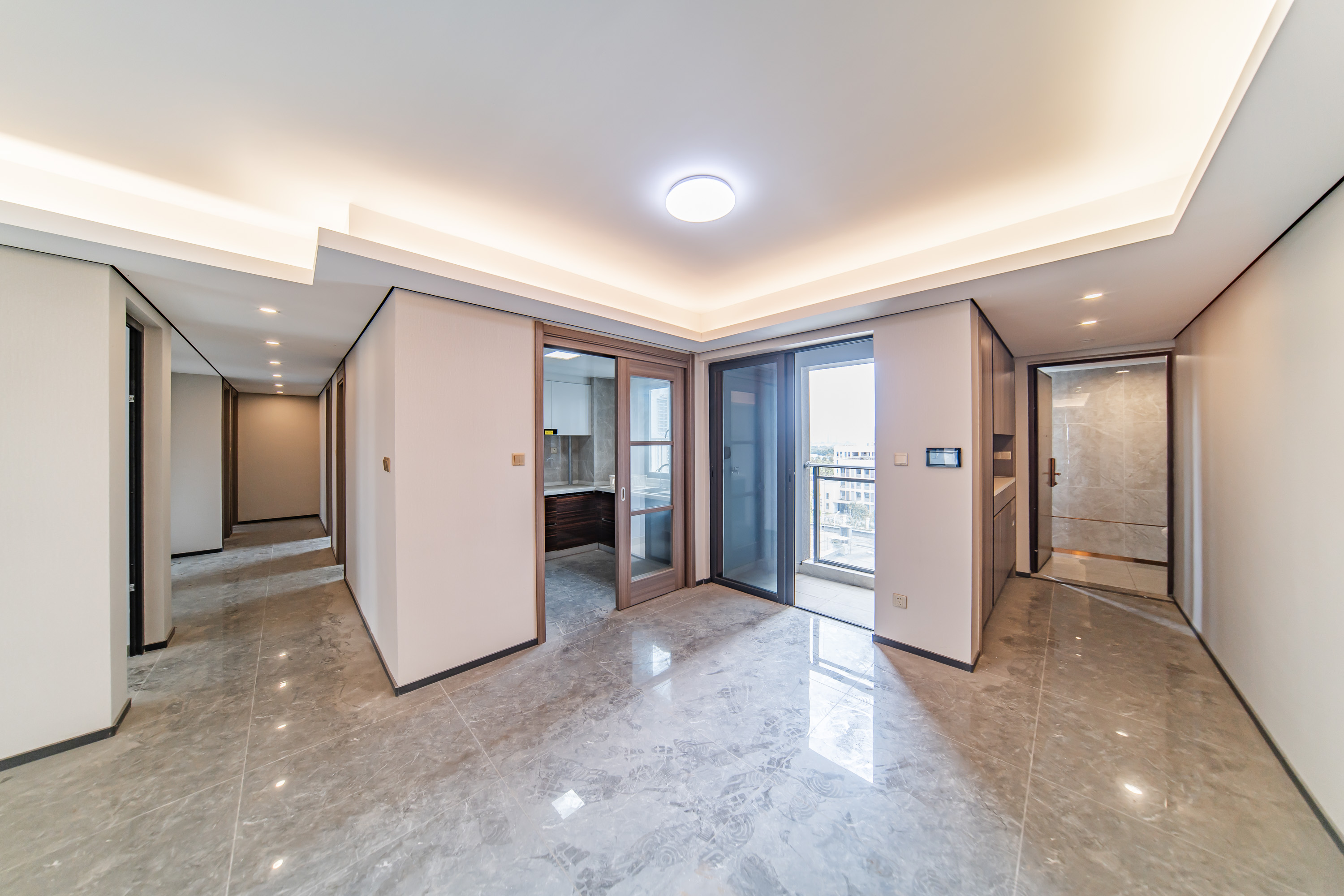 中海阅麓山一期  4室2厅2卫    214.0万 中海阅麓山一期  4室2厅2卫    214.0万其他