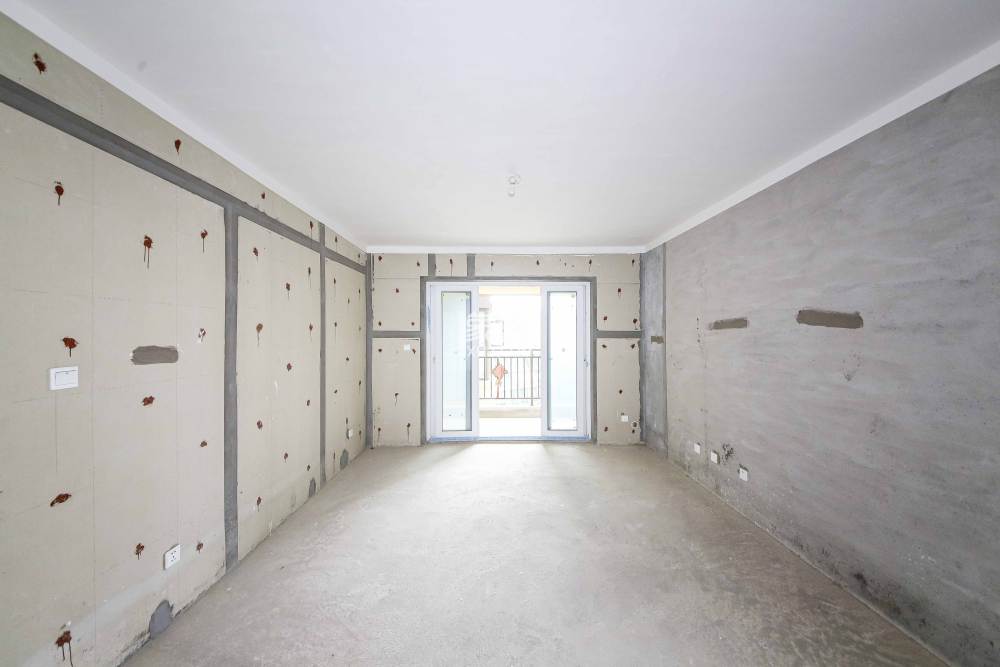 克拉美丽山庄（晟领国际）  4室2厅2卫    109.8万