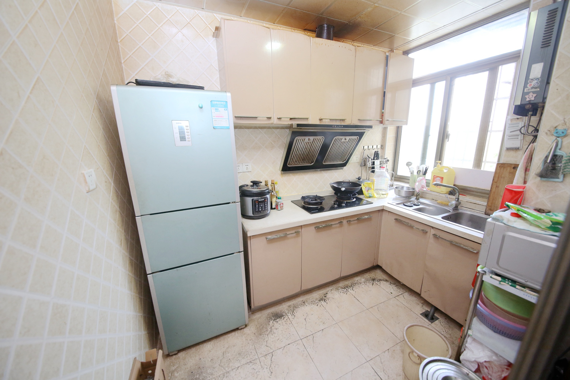 雍景园  2室2厅1卫   87.00万厨房