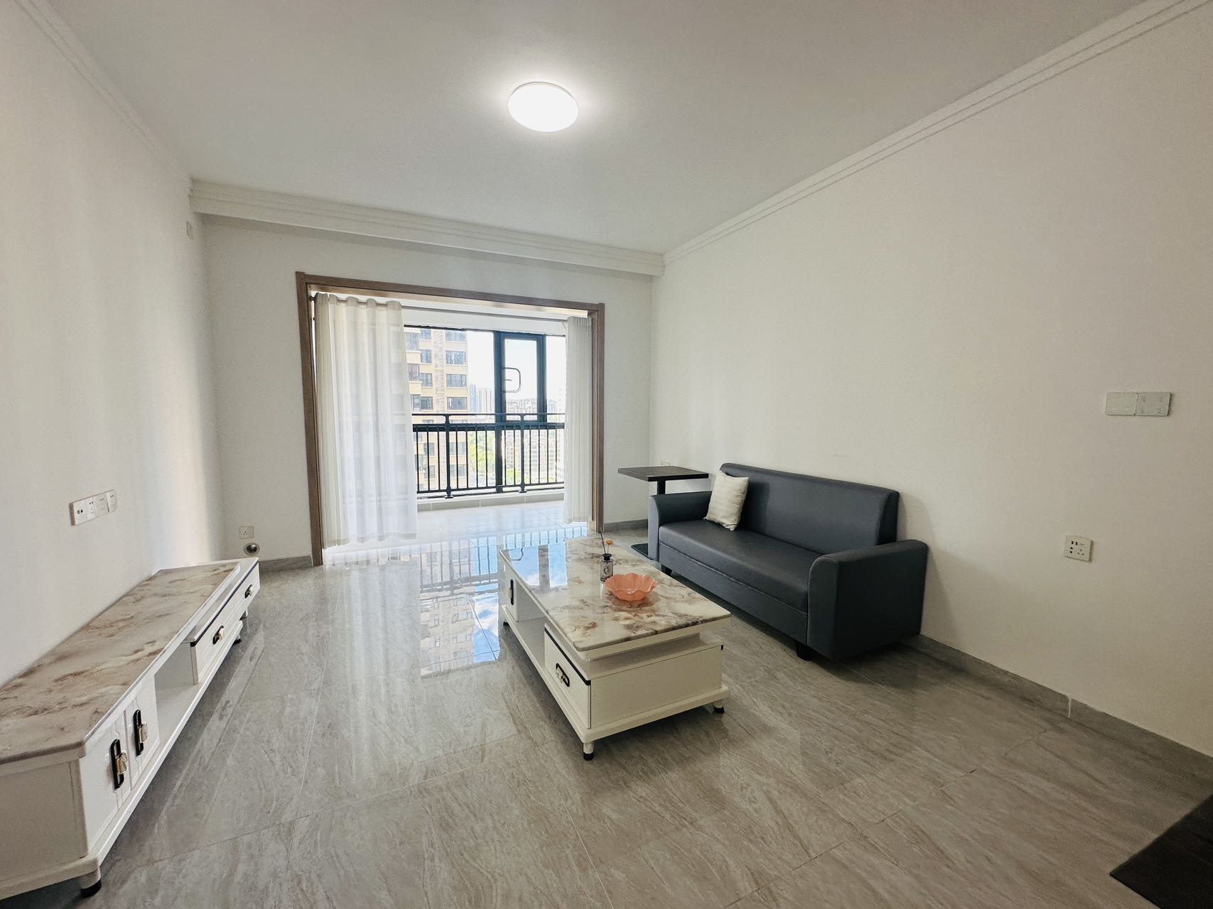 美的翰城 3室2厅2卫 110.0万 美的翰城 3室2厅2卫 110.0万室内图