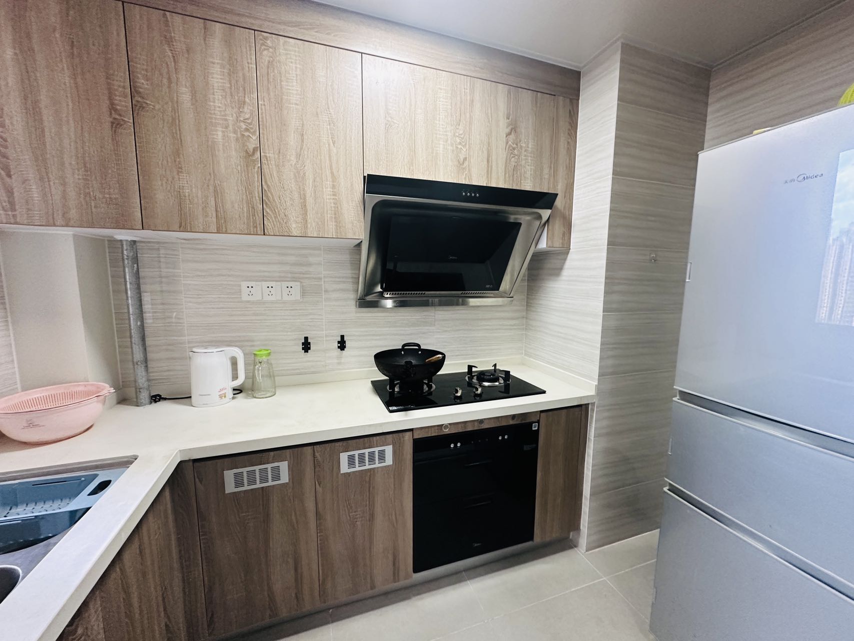 美的翰城 3室2厅2卫 110.0万 美的翰城 3室2厅2卫 110.0万室内图