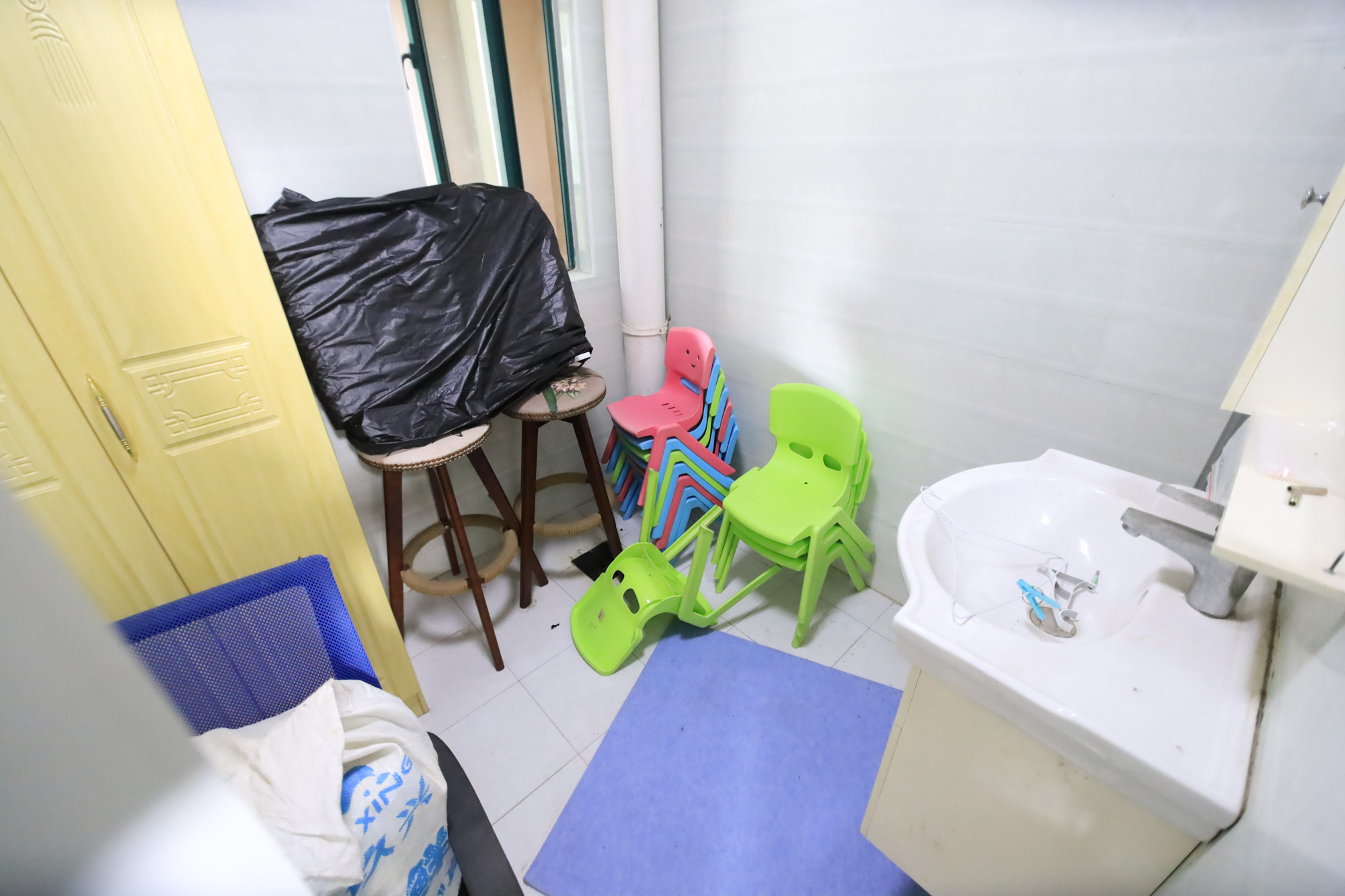 华盛世纪新城  4室2厅1卫    95.0万 华盛世纪新城  4室2厅1卫    95.0万卫生间