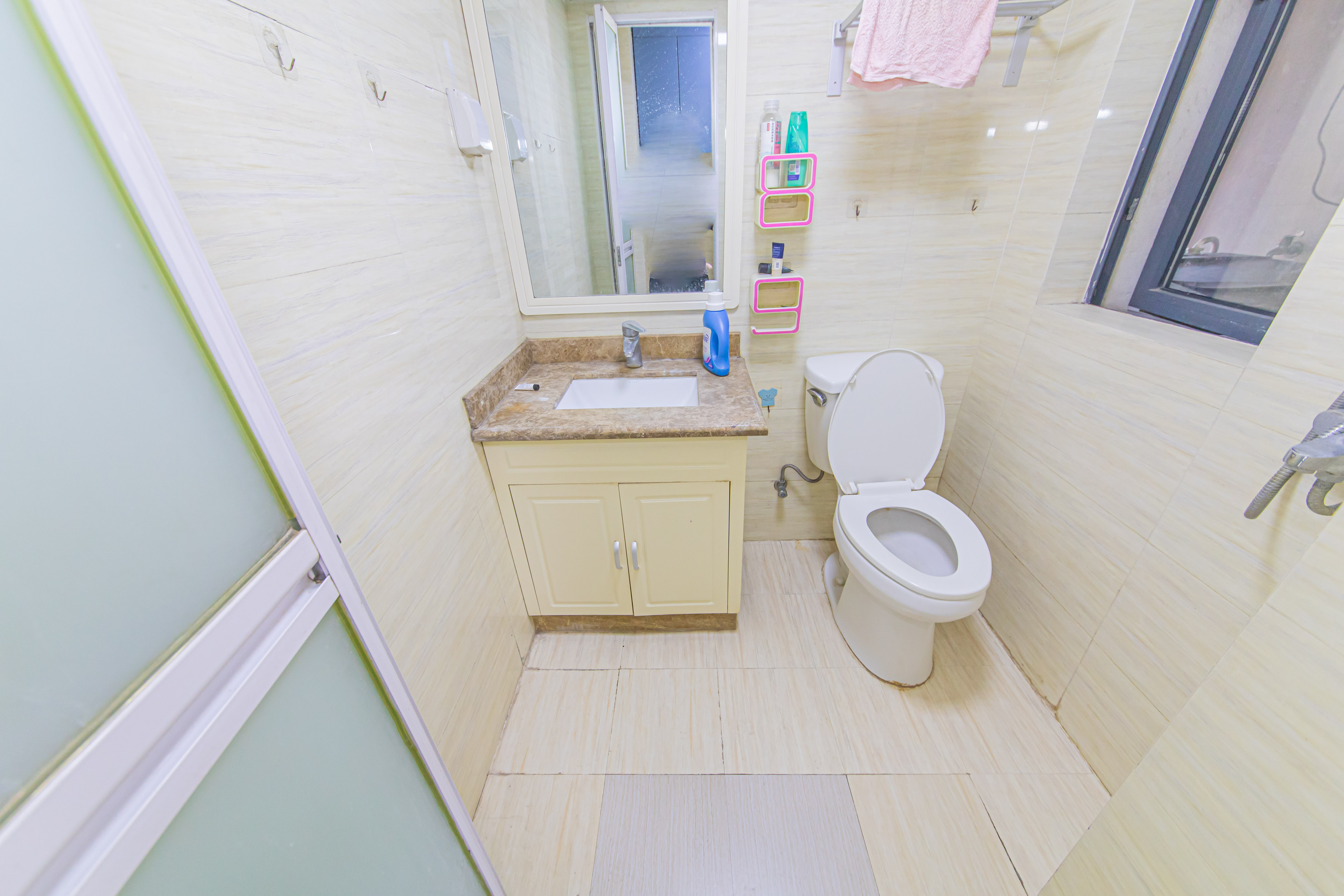 中建芙蓉工社  2室1厅1卫   45.00万卫生间