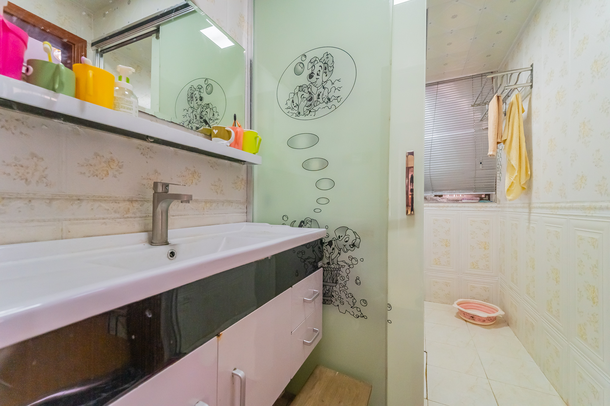 湖湾世景 3室2厅1卫 85.0万 湖湾世景 3室2厅1卫 85.0万卫生间