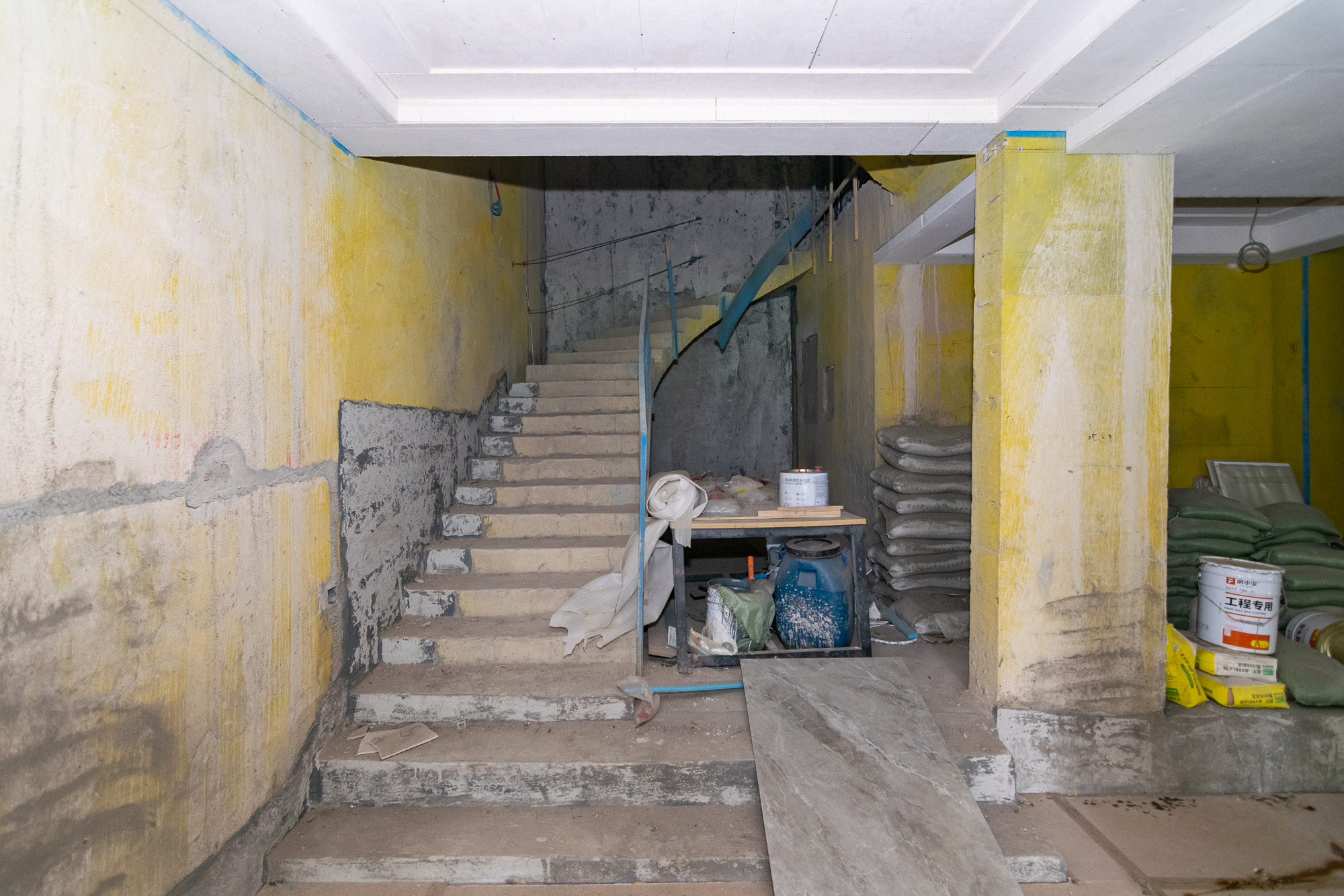 中粮北纬28°别墅 10室4厅5卫 1800.0万 中粮北纬28°别墅 10室4厅5卫 1800.0万其他