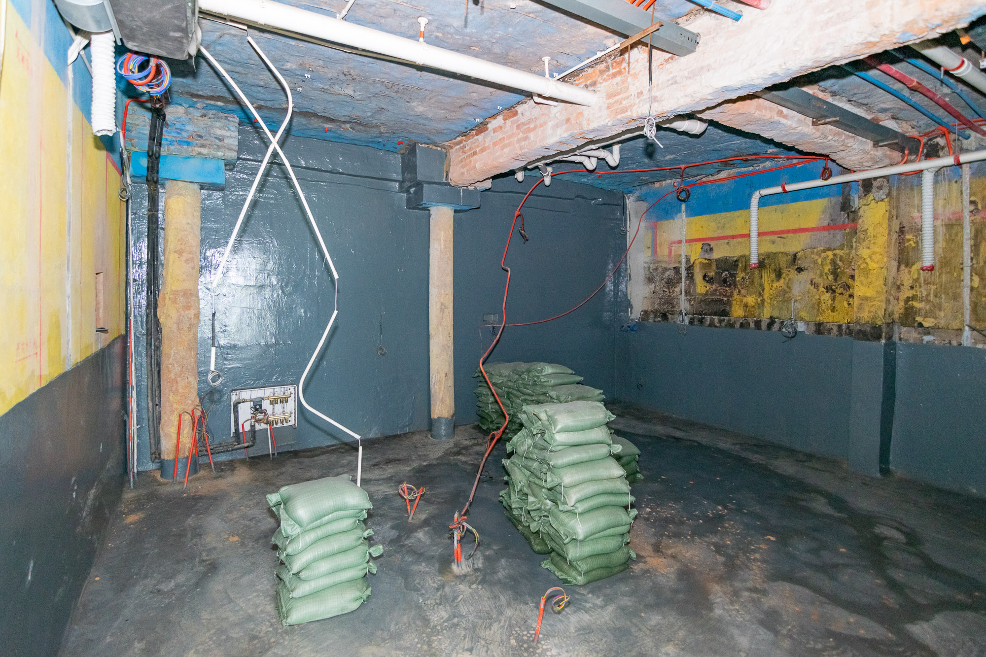 中粮北纬28°别墅 10室4厅5卫 1800.0万 中粮北纬28°别墅 10室4厅5卫 1800.0万其他