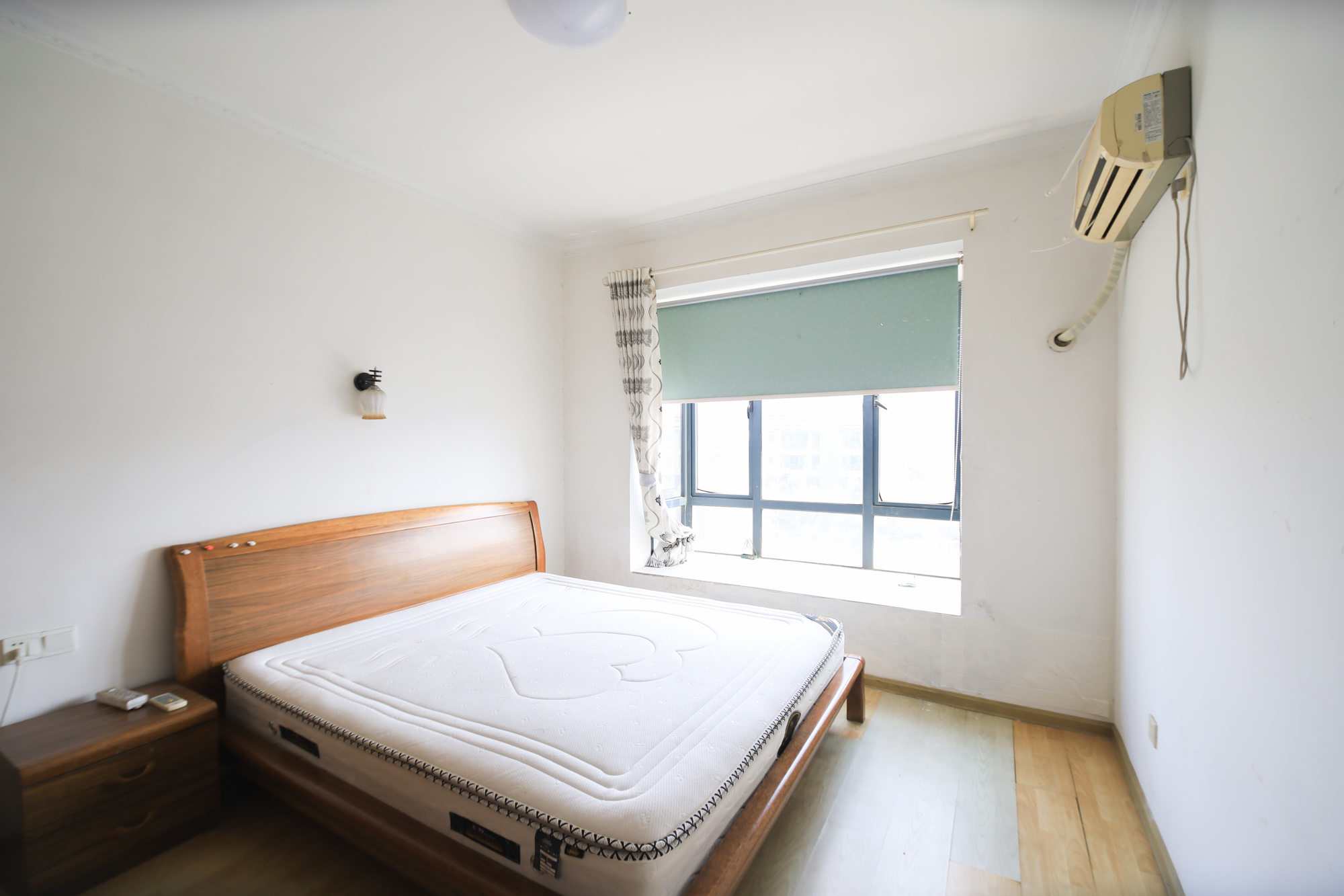 高升金典 3室2厅2卫 70.0万 高升金典 3室2厅2卫 70.0万卧室