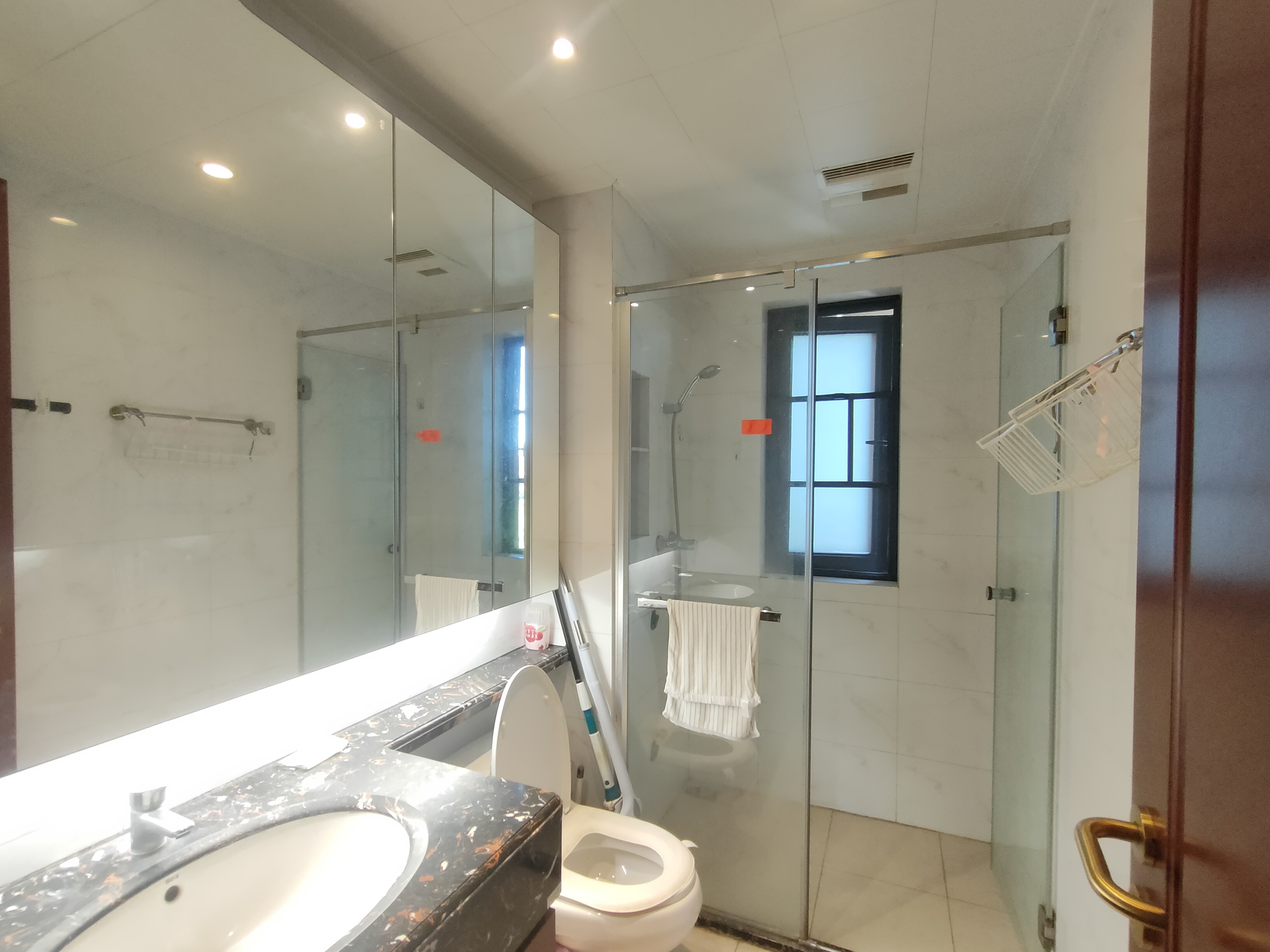 恒大华府 3室2厅1卫 53.8万 恒大华府 3室2厅1卫 53.8万室内图