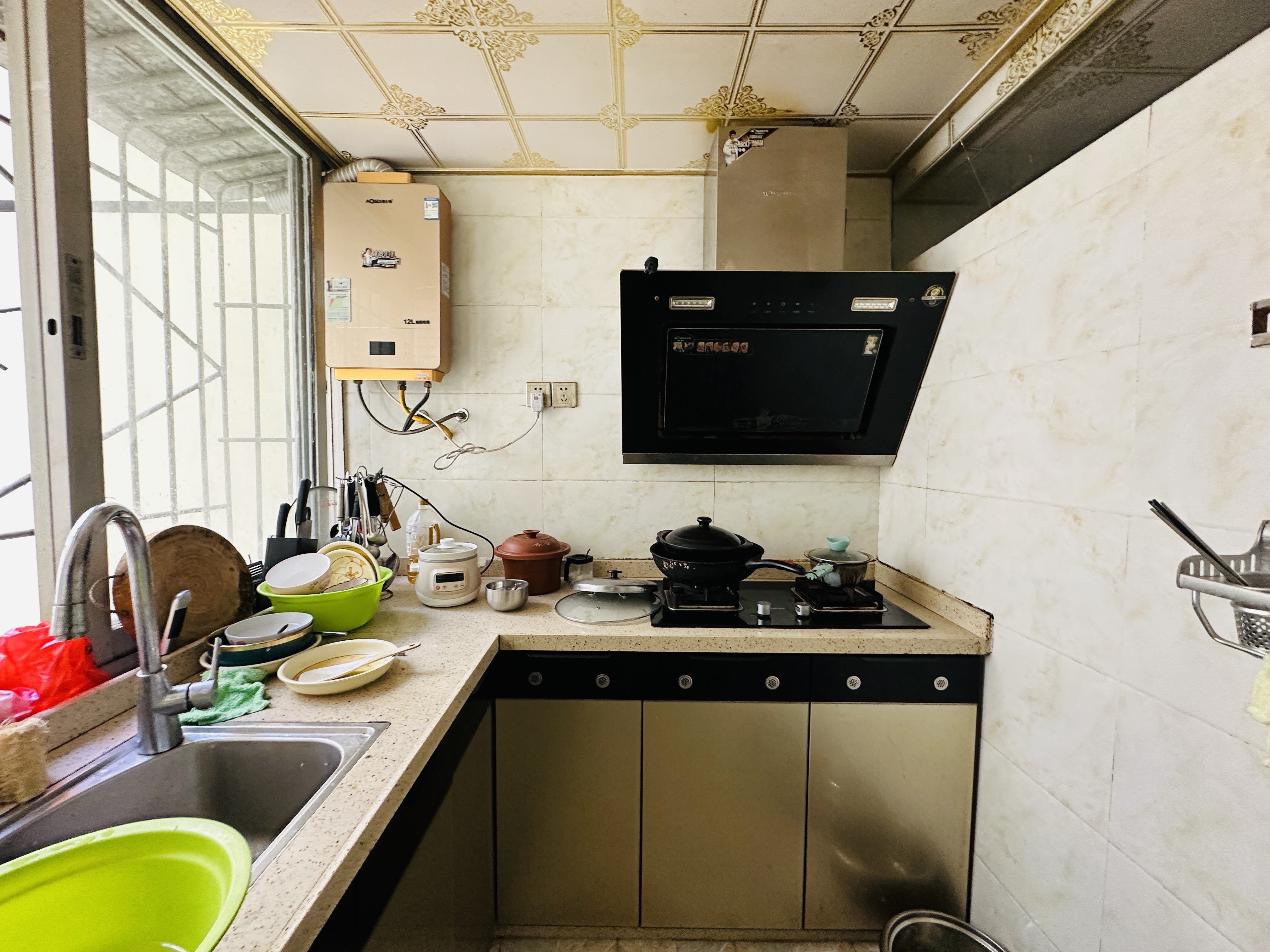 西城秀苑  2室1厅1卫    66.0万 西城秀苑  2室1厅1卫    66.0万厨房